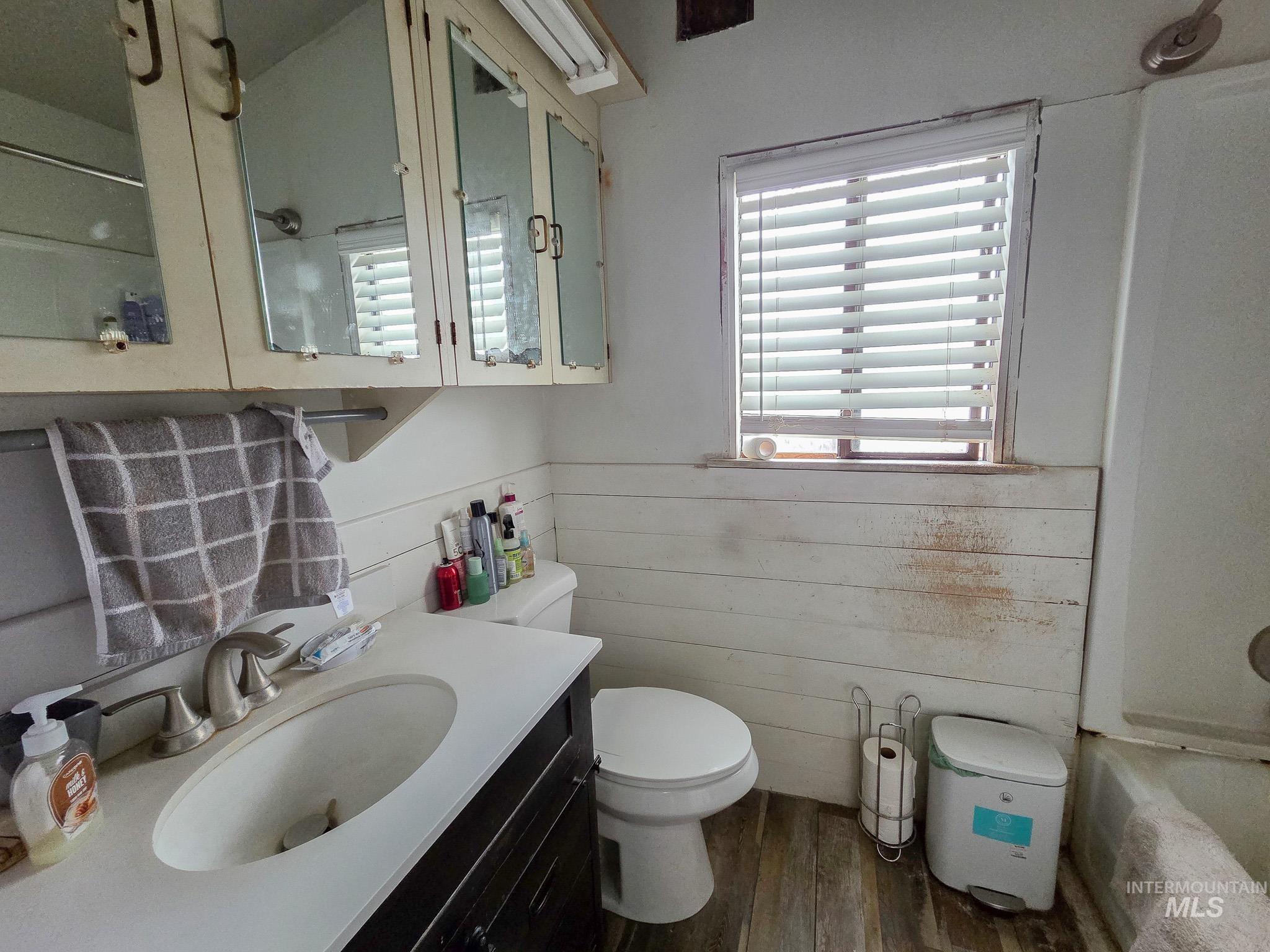 1532 Hemlock, Lewiston, Idaho 83501, 3 Bedrooms, 1 Bathroom, Residential For Sale, Price $250,000,MLS 98980003