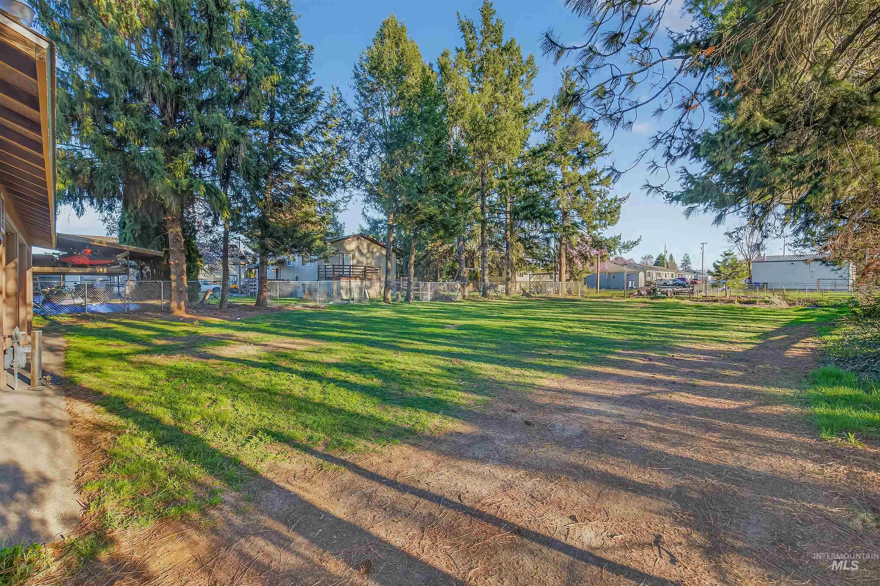 712 Bryden Ave., Lewiston, Idaho 83501, 4 Bedrooms, 2 Bathrooms, Residential For Sale, Price $497,000,MLS 98980004