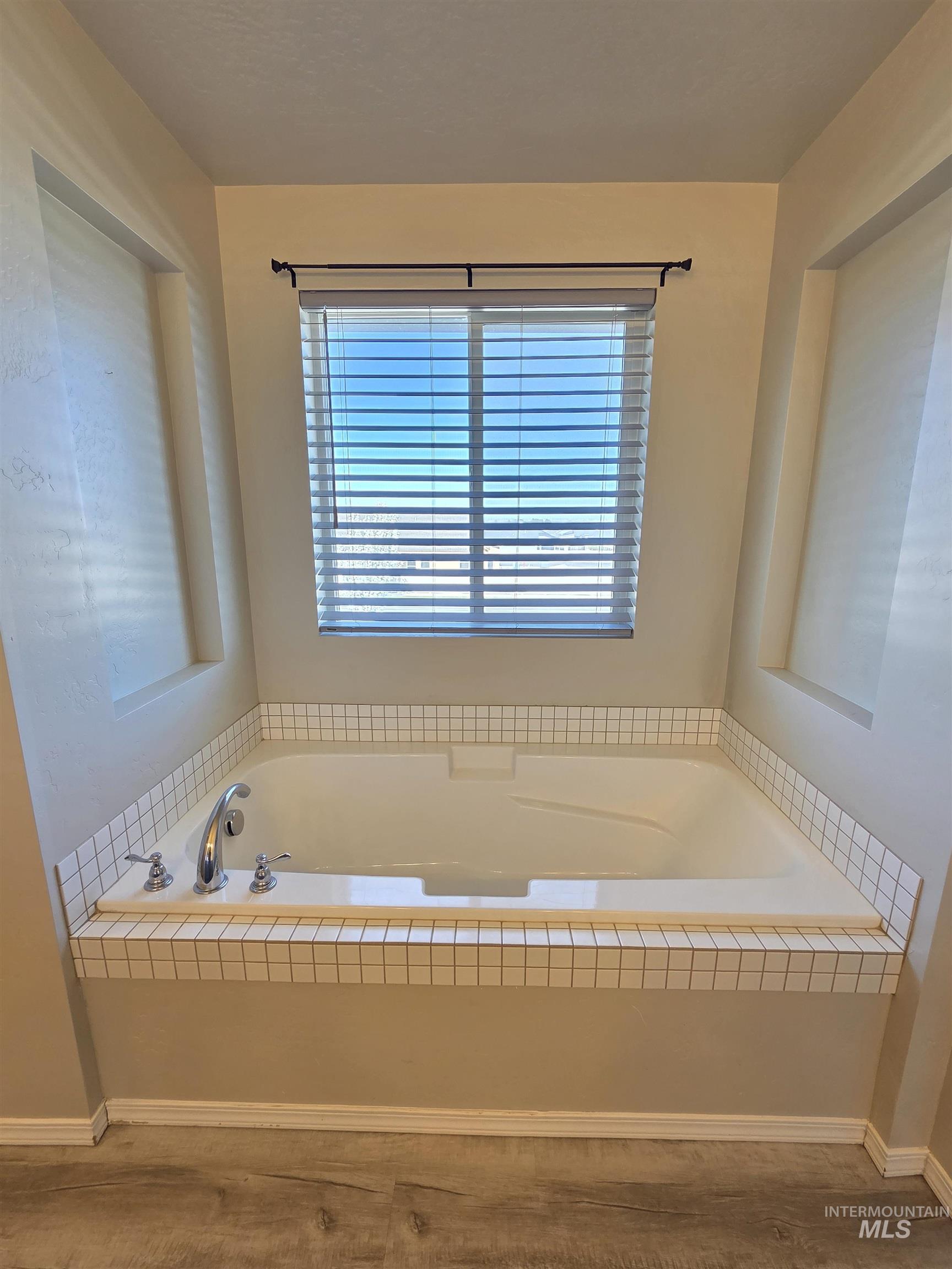 788 Pronghorn Dr, Twin Falls, Idaho 83301, 4 Bedrooms, 2.5 Bathrooms, Residential For Sale, Price $499,000,MLS 98980006