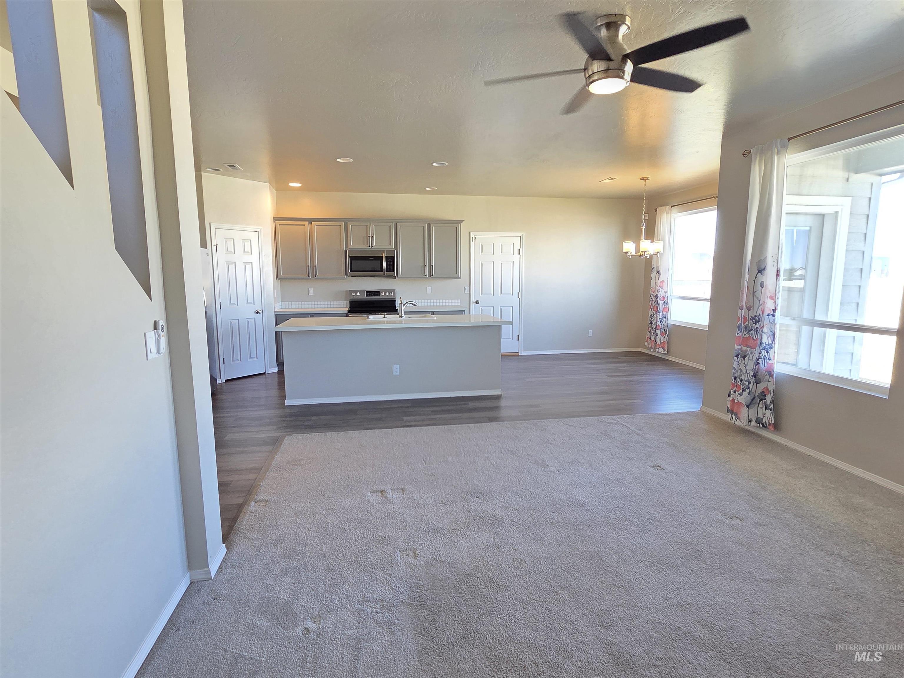 788 Pronghorn Dr, Twin Falls, Idaho 83301, 4 Bedrooms, 2.5 Bathrooms, Residential For Sale, Price $499,000,MLS 98980006