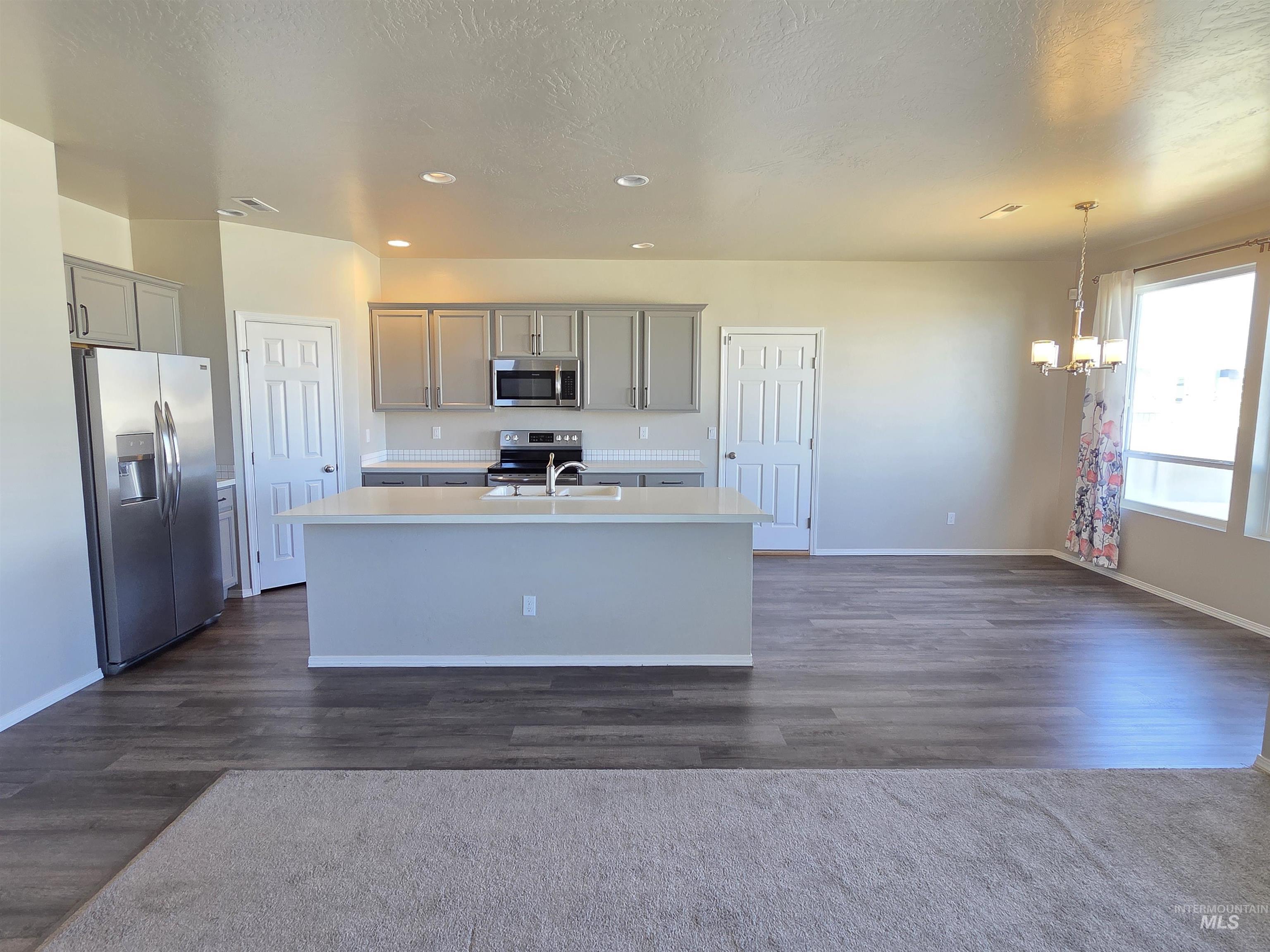 788 Pronghorn Dr, Twin Falls, Idaho 83301, 4 Bedrooms, 2.5 Bathrooms, Residential For Sale, Price $499,000,MLS 98980006