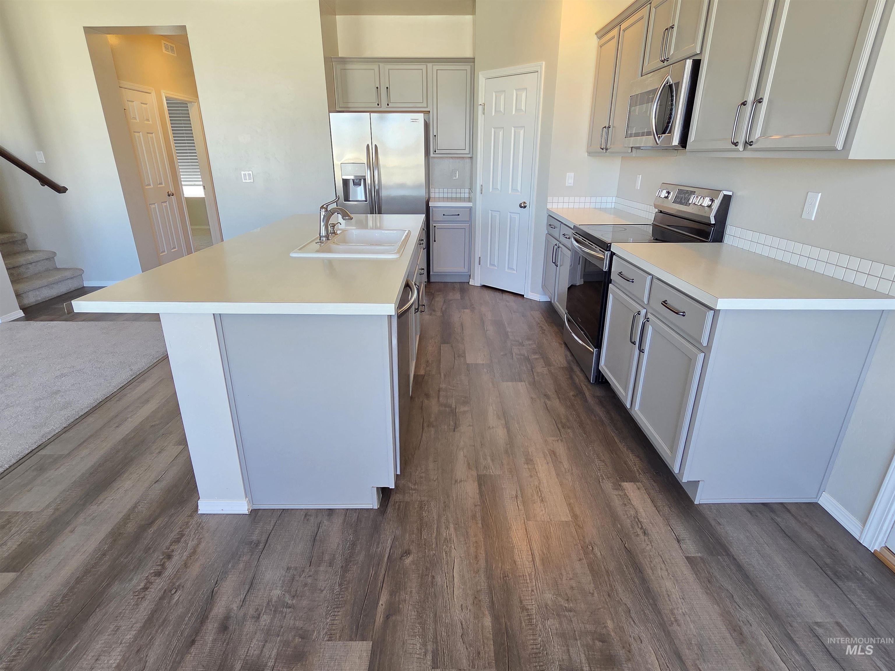 788 Pronghorn Dr, Twin Falls, Idaho 83301, 4 Bedrooms, 2.5 Bathrooms, Residential For Sale, Price $499,000,MLS 98980006