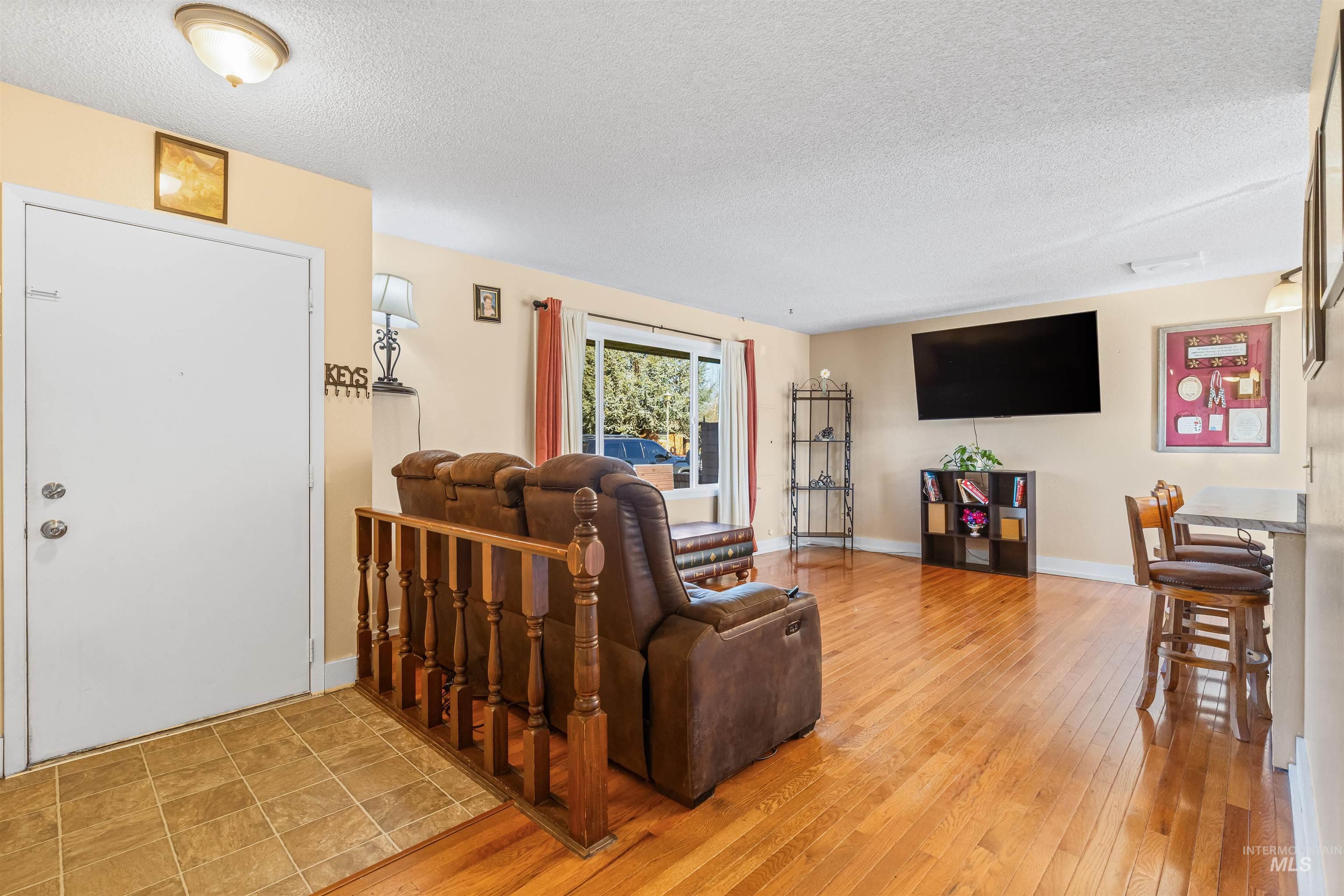3439 7th Street D, Lewiston, Idaho 83501, 2 Bedrooms, 1.5 Bathrooms, Residential For Sale, Price $299,999, 98980007