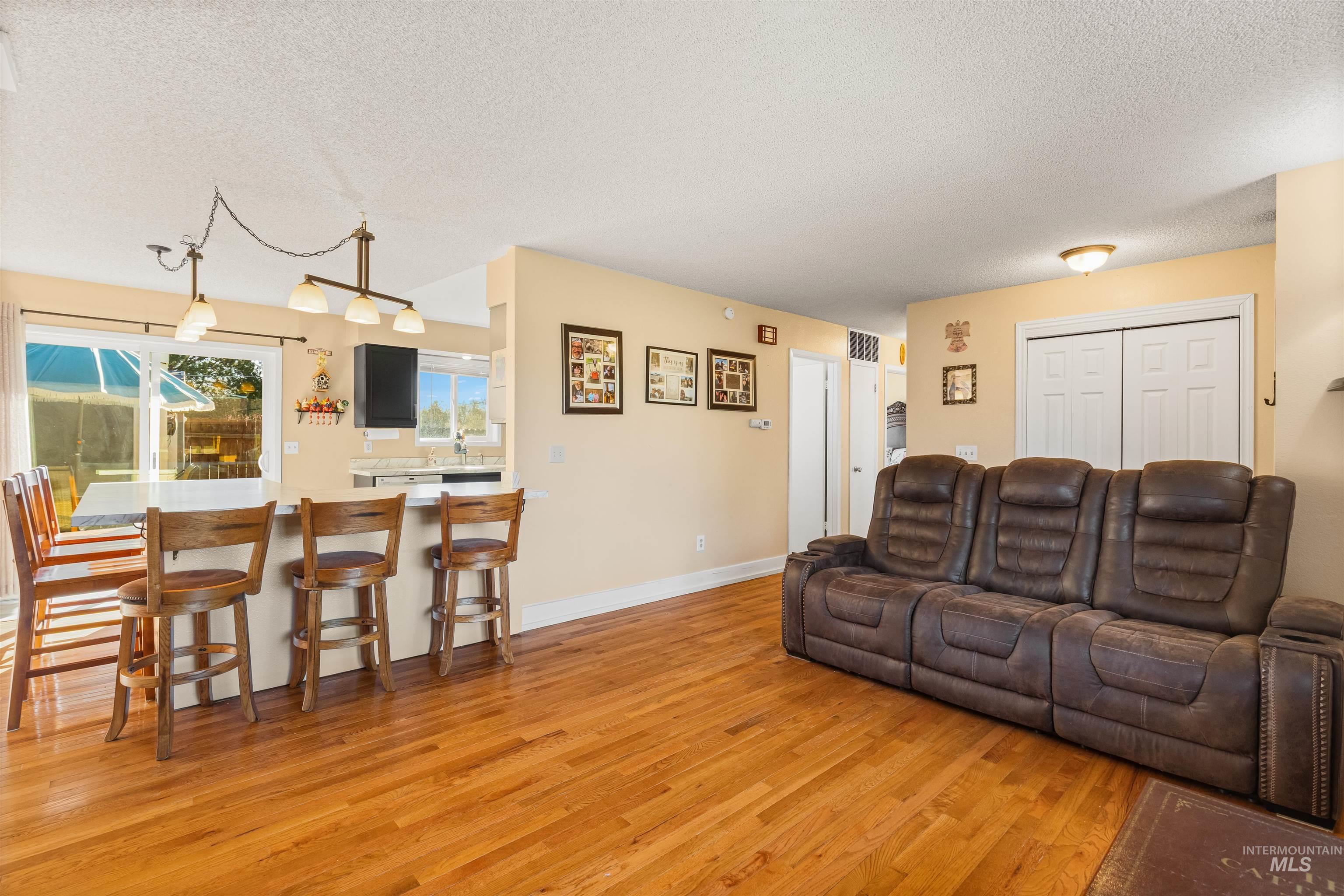 3439 7th Street D, Lewiston, Idaho 83501, 2 Bedrooms, 1.5 Bathrooms, Residential For Sale, Price $299,999, 98980007