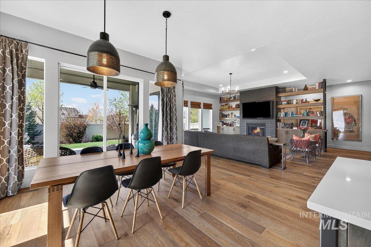 5331 N Bolsena Way, Meridian, Idaho 83646-6871, 3 Bedrooms, 2 Bathrooms, Residential For Sale, Price $739,900, 98980009