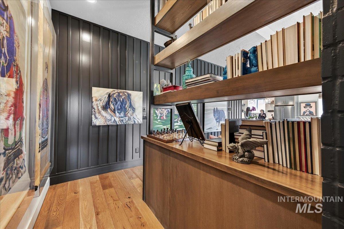 5331 N Bolsena Way, Meridian, Idaho 83646-6871, 3 Bedrooms, 2 Bathrooms, Residential For Sale, Price $739,900, 98980009