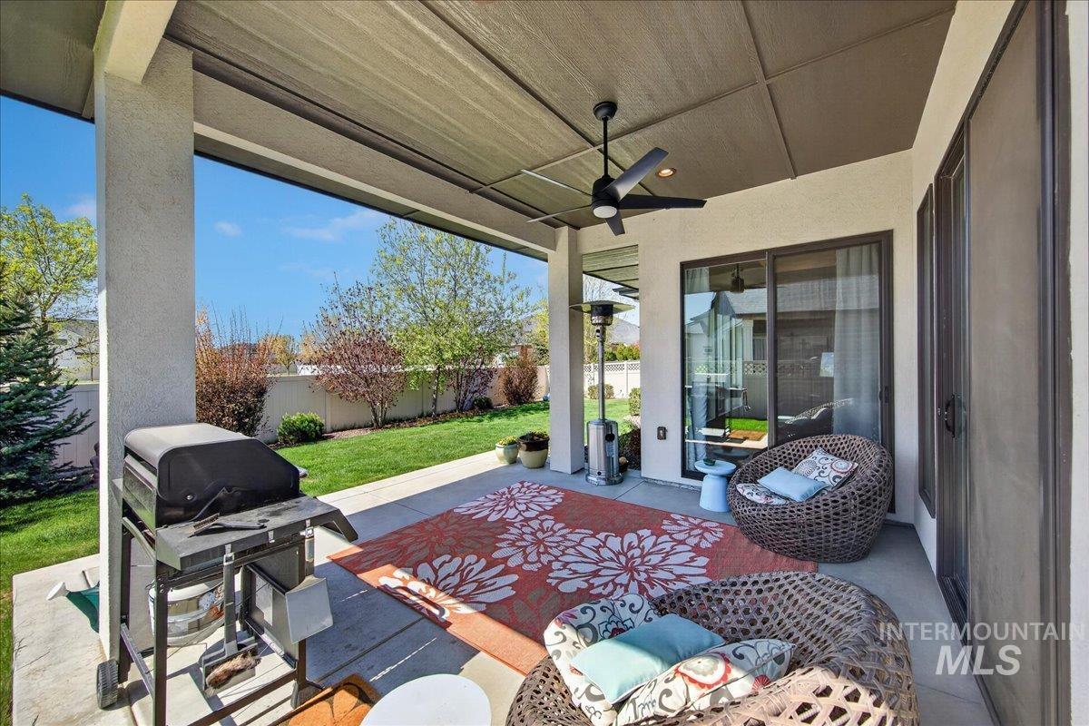 5331 N Bolsena Way, Meridian, Idaho 83646-6871, 3 Bedrooms, 2 Bathrooms, Residential For Sale, Price $739,900,MLS 98980009