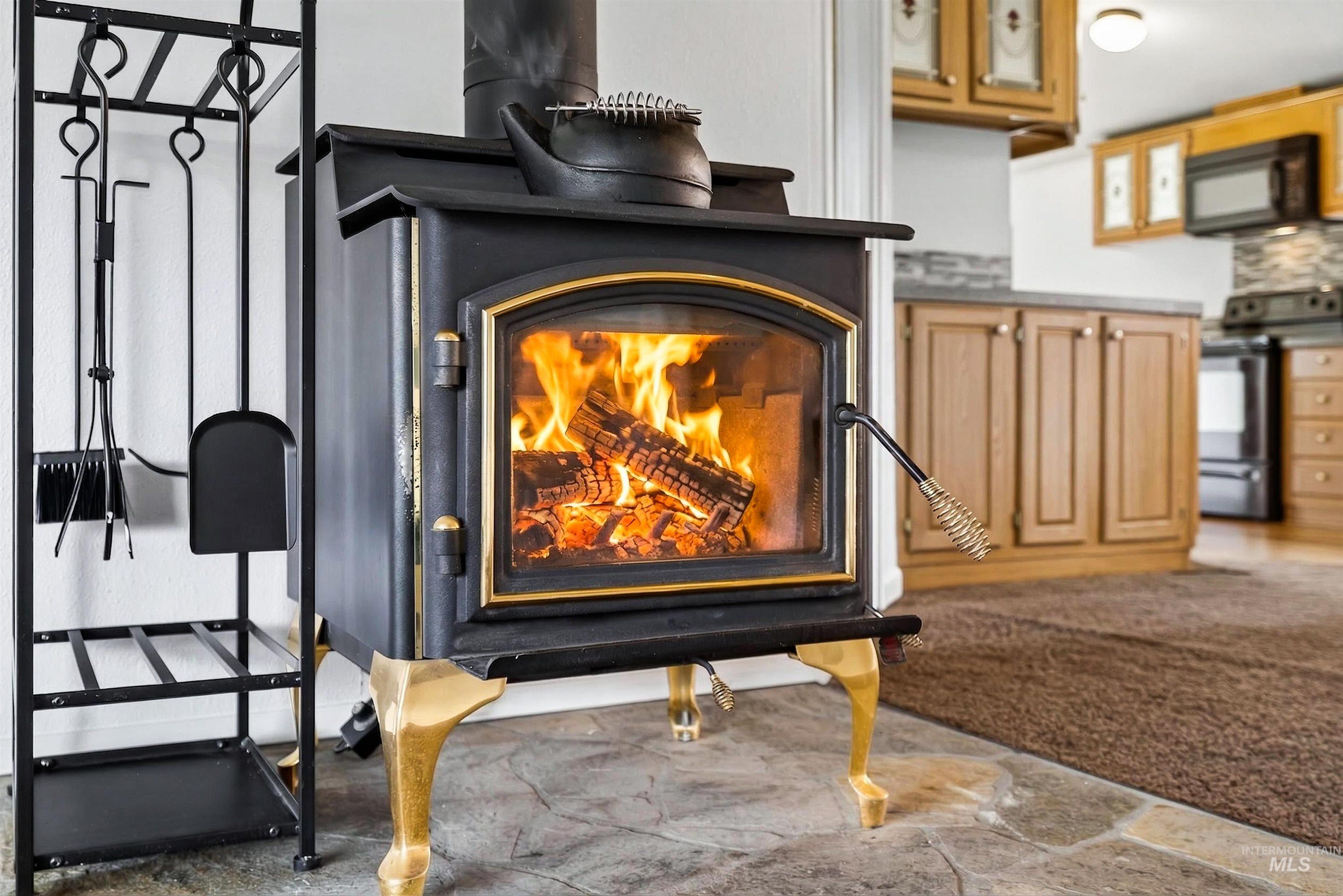 25 Woodland Dr., Garden Valley, Idaho 83622, 3 Bedrooms, 2 Bathrooms, Residential For Sale, Price $485,537,MLS 98980010