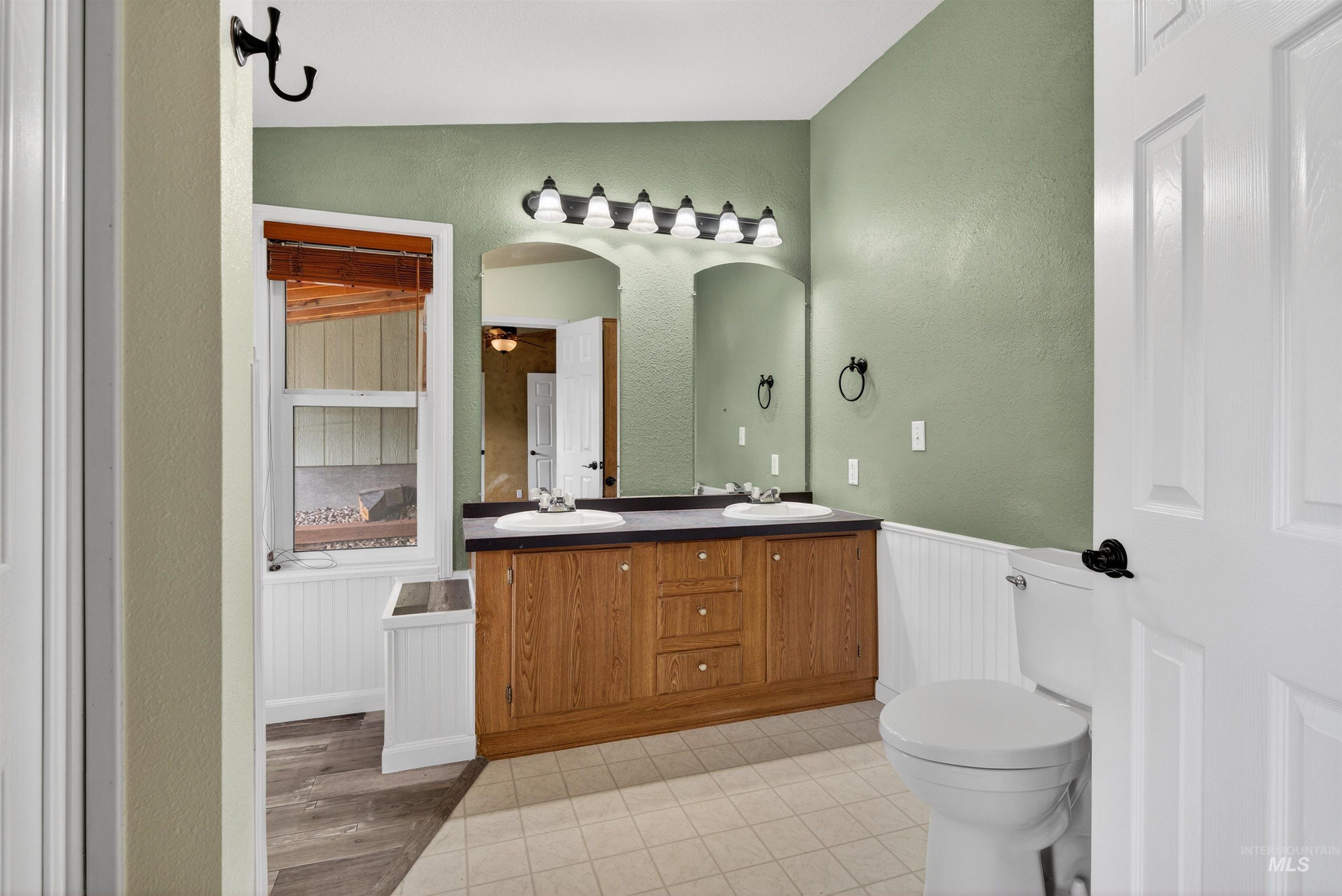 25 Woodland Dr., Garden Valley, Idaho 83622, 3 Bedrooms, 2 Bathrooms, Residential For Sale, Price $485,537,MLS 98980010