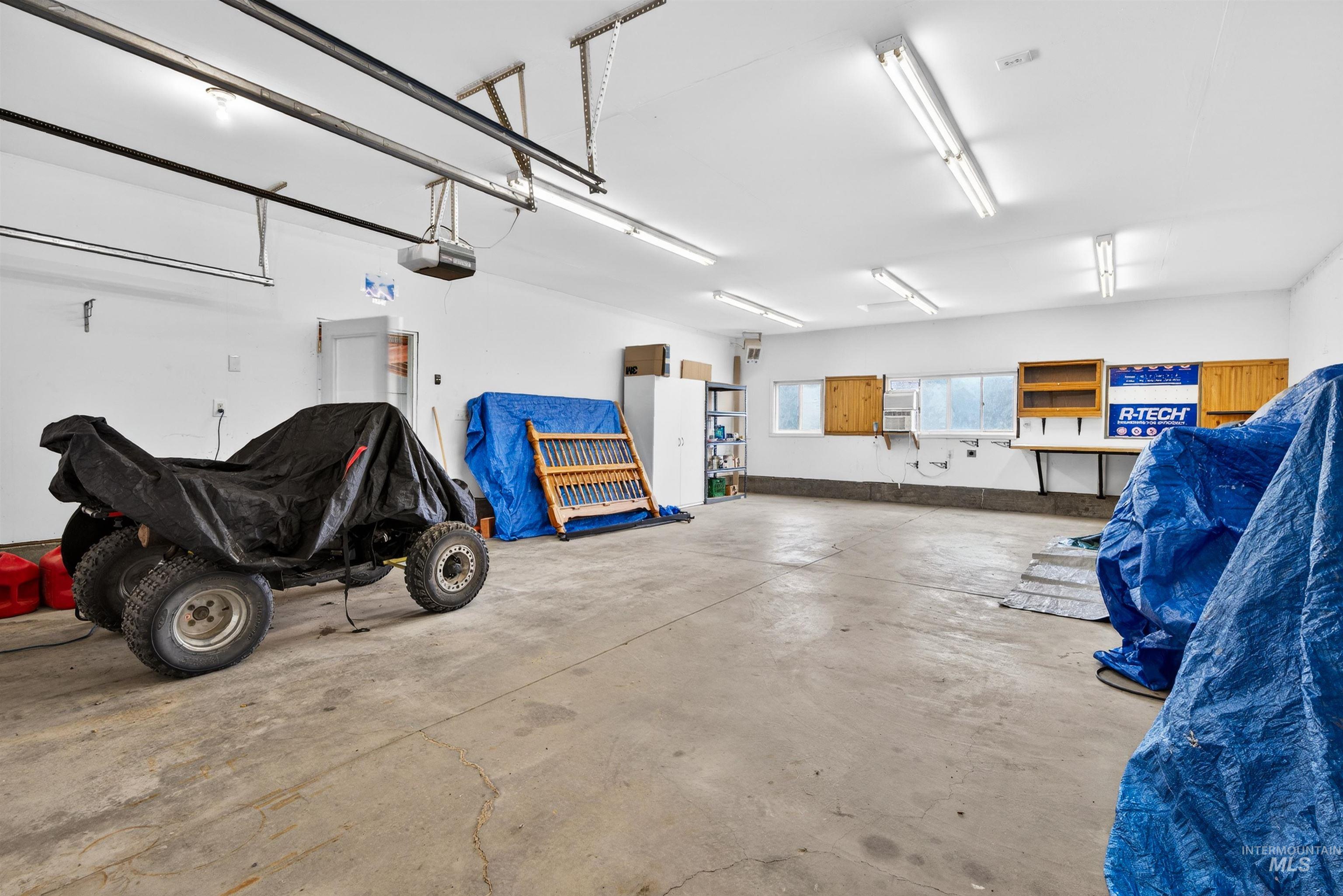 25 Woodland Dr., Garden Valley, Idaho 83622, 3 Bedrooms, 2 Bathrooms, Residential For Sale, Price $485,537,MLS 98980010