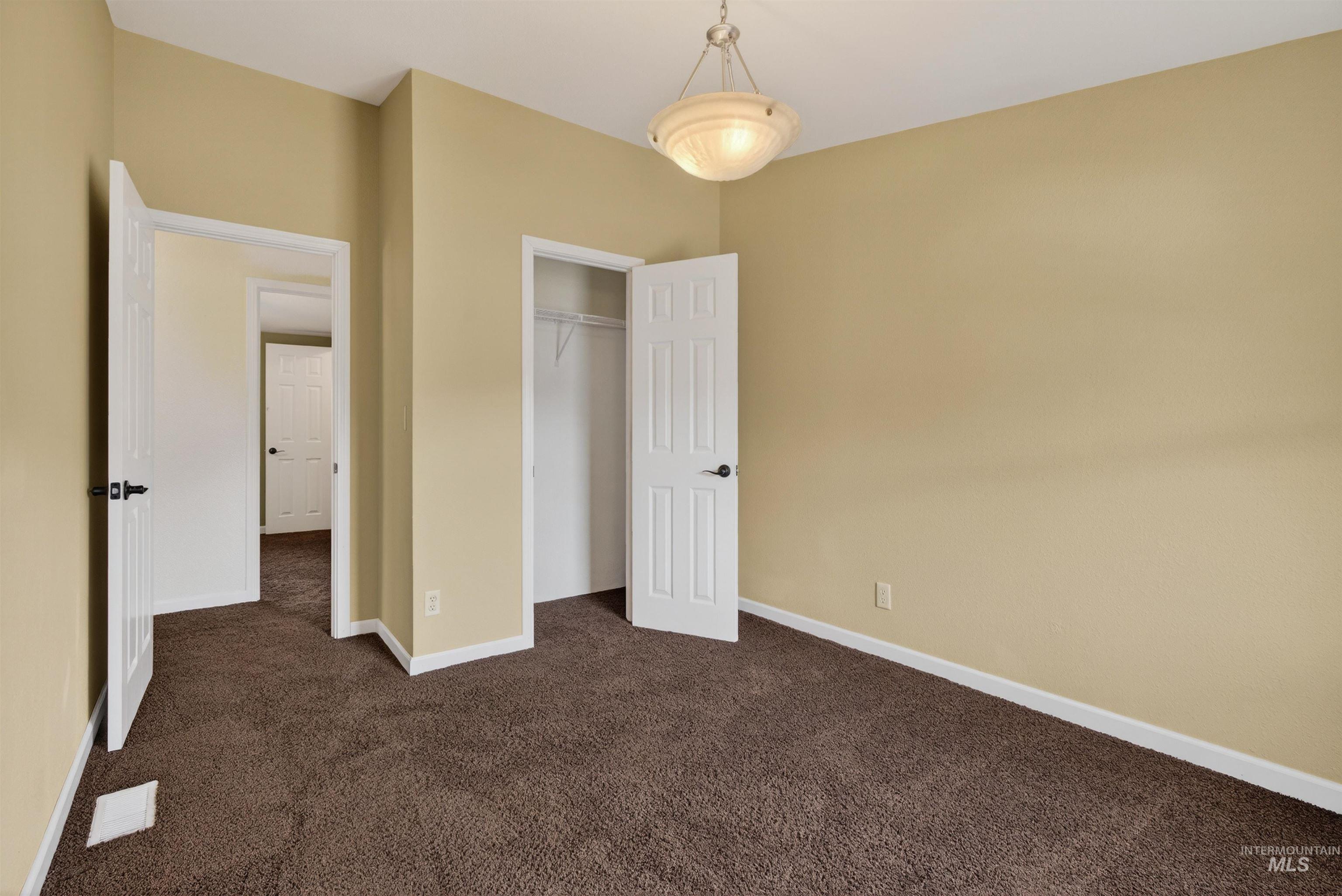 25 Woodland Dr., Garden Valley, Idaho 83622, 3 Bedrooms, 2 Bathrooms, Residential For Sale, Price $485,537,MLS 98980010