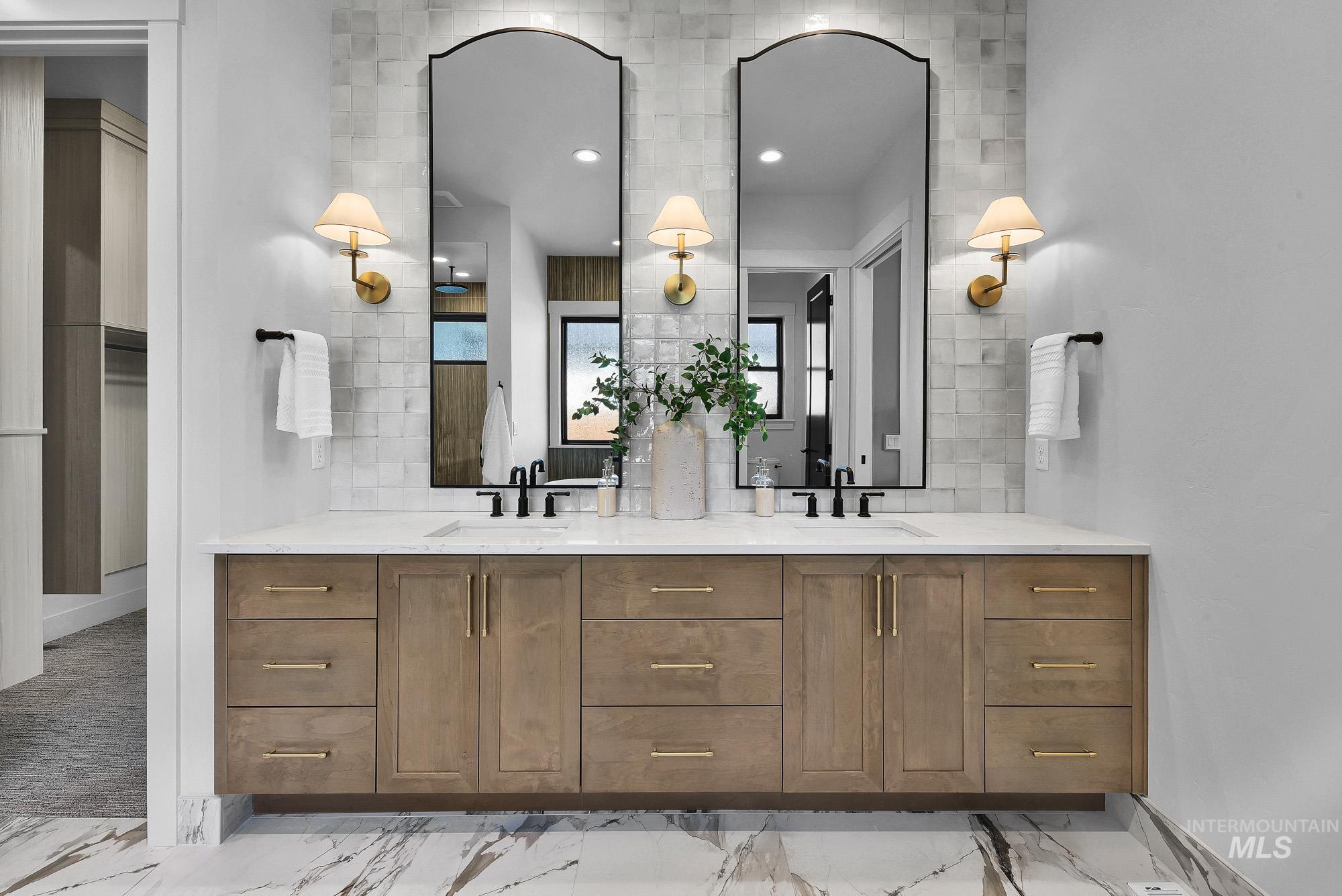 7906 W Heugh Ln, Eagle, Idaho 83616, 3 Bedrooms, 4.5 Bathrooms, Residential For Sale, Price $1,949,000,MLS 98980021