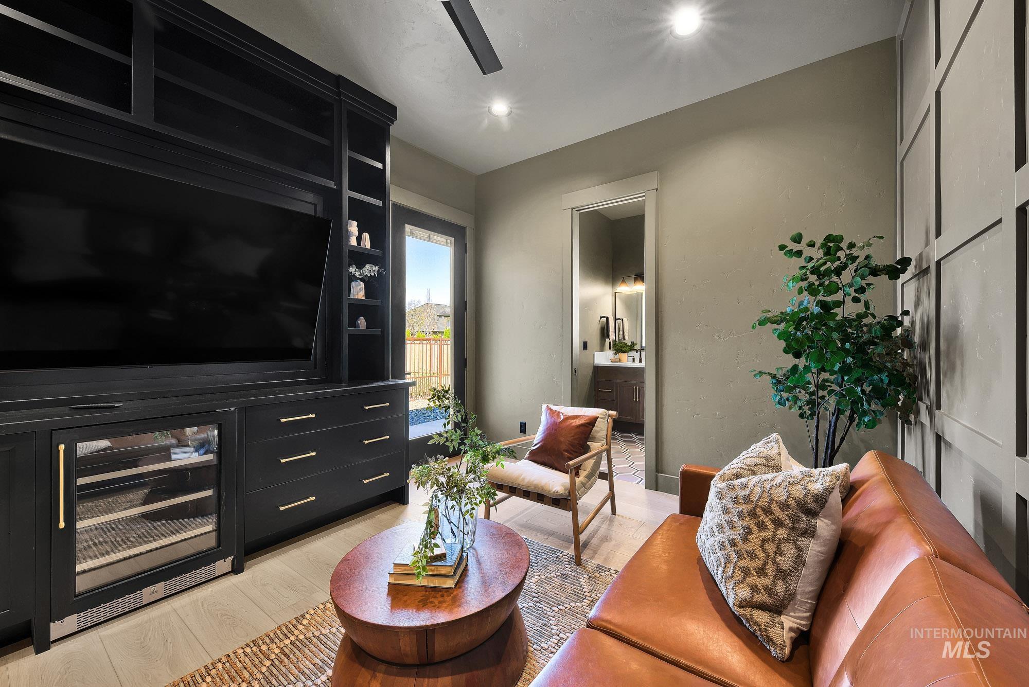 7906 W Heugh Ln, Eagle, Idaho 83616, 3 Bedrooms, 4.5 Bathrooms, Residential For Sale, Price $1,949,000,MLS 98980021