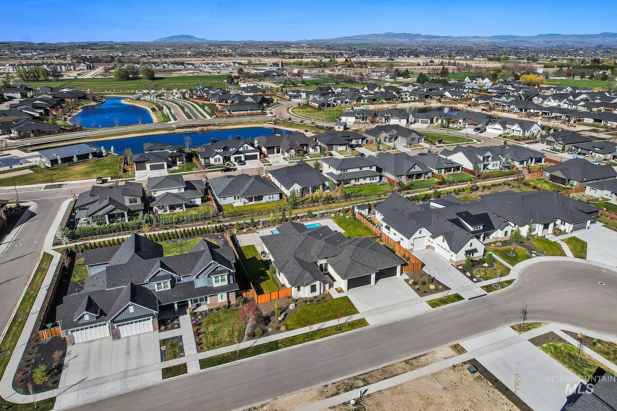 7906 W Heugh Ln, Eagle, Idaho 83616, 3 Bedrooms, 4.5 Bathrooms, Residential For Sale, Price $1,949,000,MLS 98980021