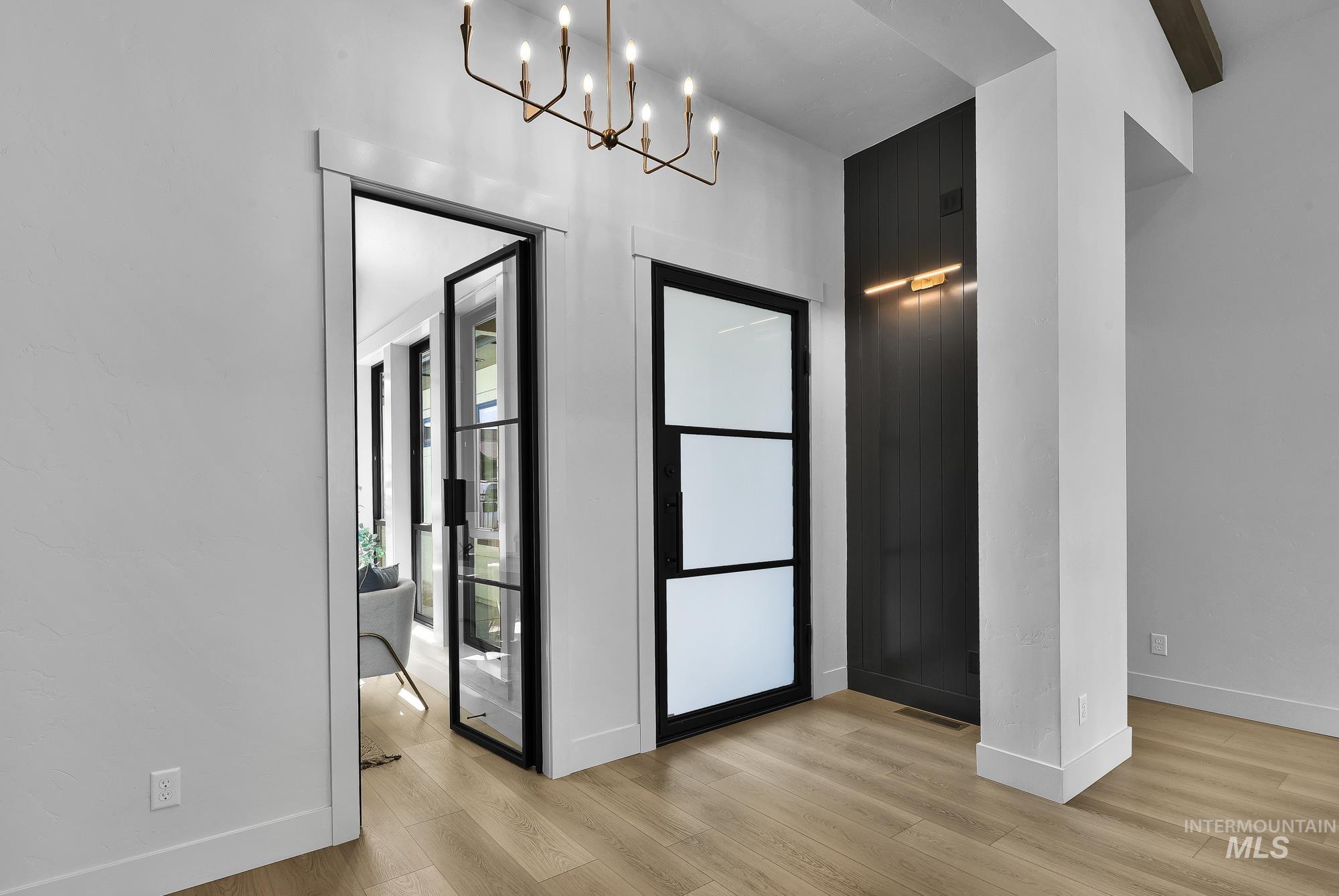 7906 W Heugh Ln, Eagle, Idaho 83616, 3 Bedrooms, 4.5 Bathrooms, Residential For Sale, Price $1,949,000,MLS 98980021