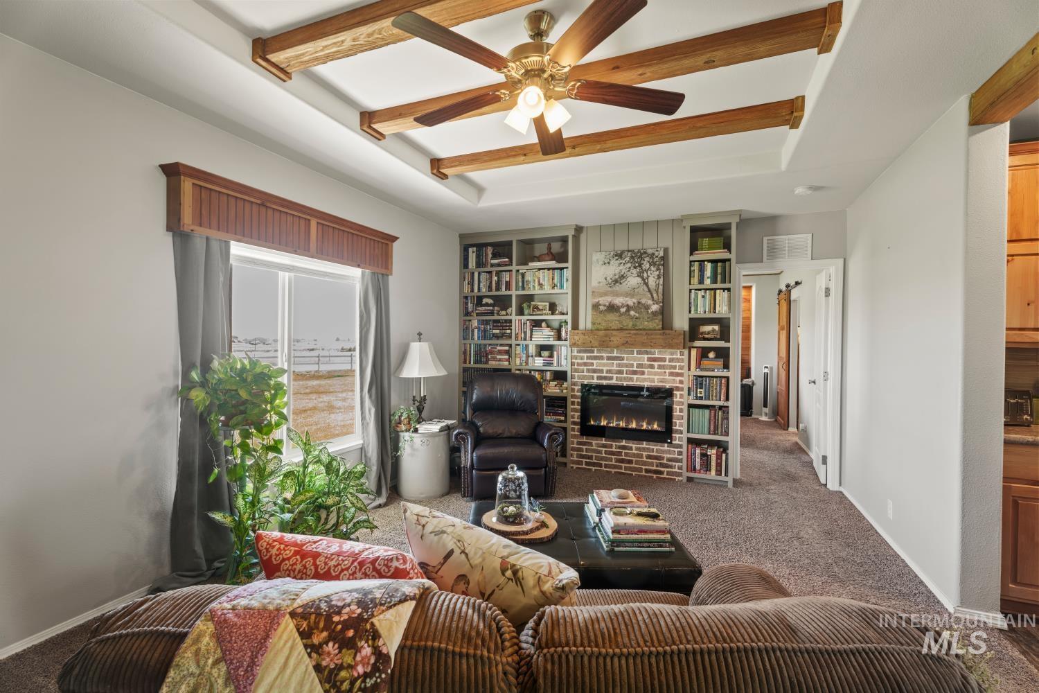 19979 Top Rd, Greenleaf, Idaho 83626-8951, 3 Bedrooms, 2 Bathrooms, Residential For Sale, Price $675,000, 98980023