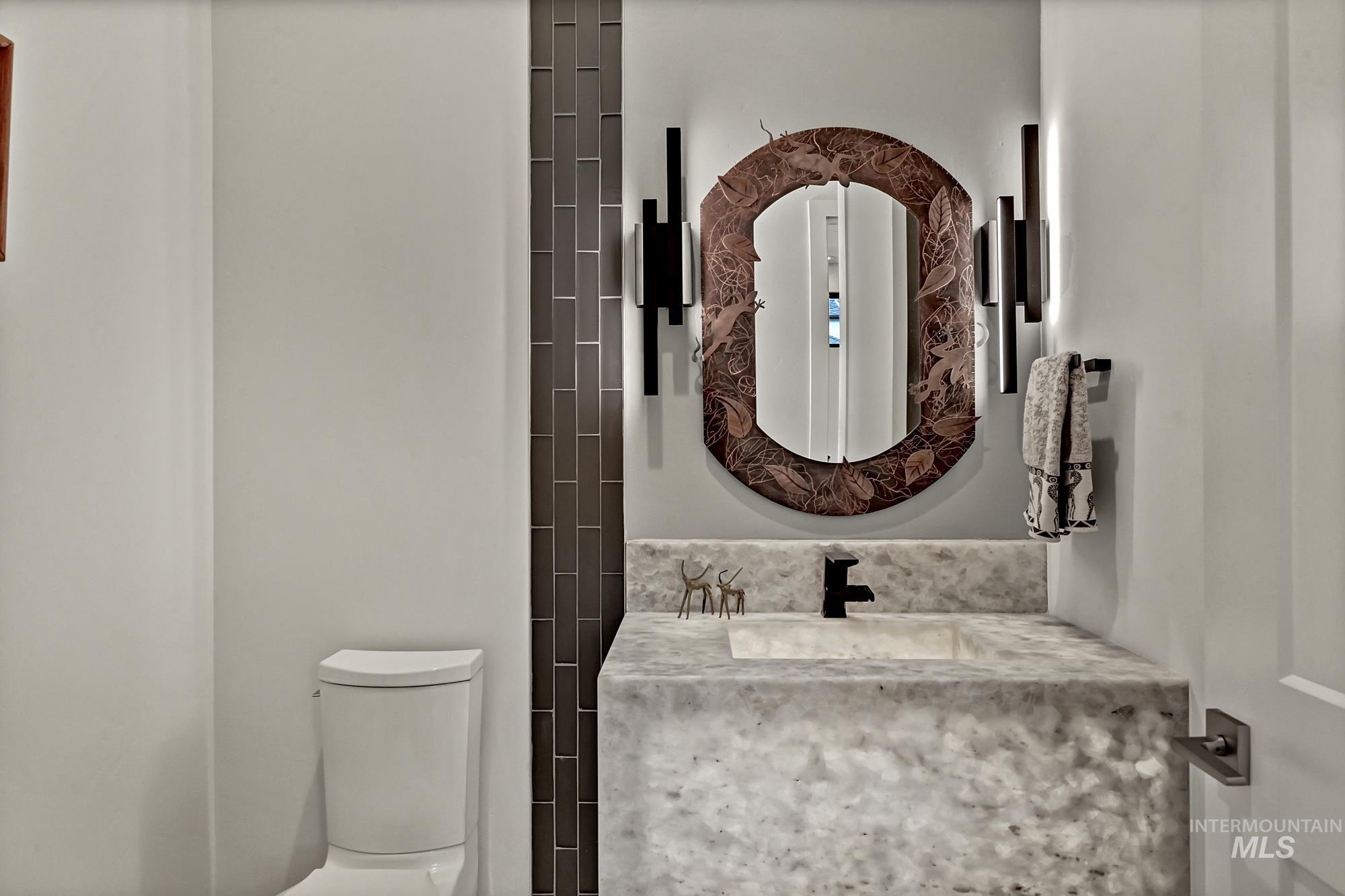 1281 E Chardie Road, Boise, Idaho 83702, 3 Bedrooms, 2.5 Bathrooms, Residential For Sale, Price $1,575,000,MLS 98980026