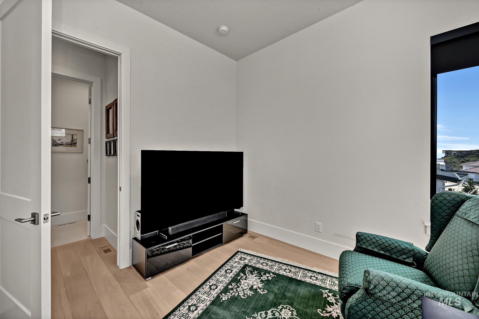 1281 E Chardie Road, Boise, Idaho 83702, 3 Bedrooms, 2.5 Bathrooms, Residential For Sale, Price $1,575,000, 98980026