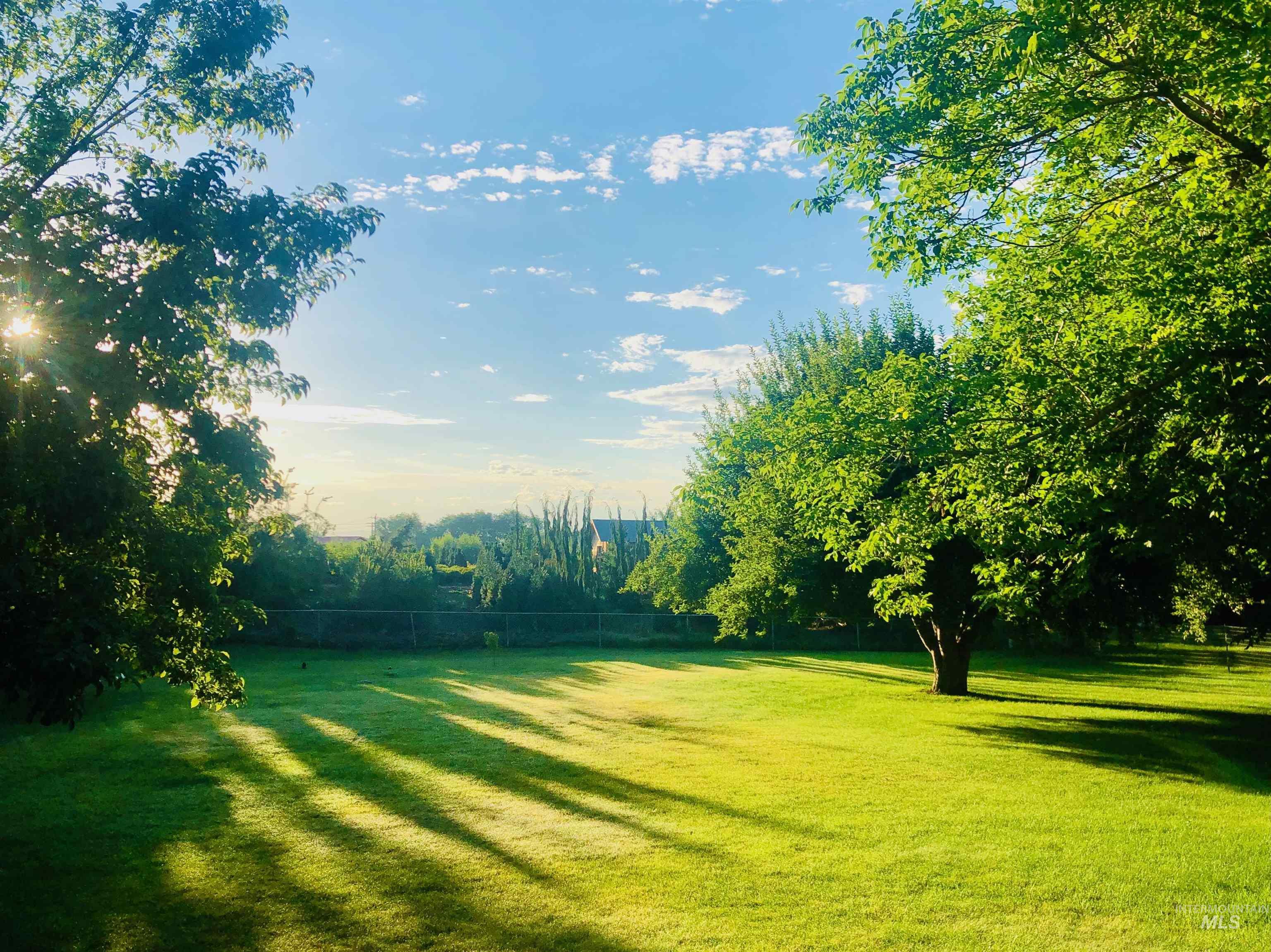 114 Meyer Ave, Nampa, Idaho 83686, 4 Bedrooms, 2 Bathrooms, Residential For Sale, Price $419,900,MLS 98980027