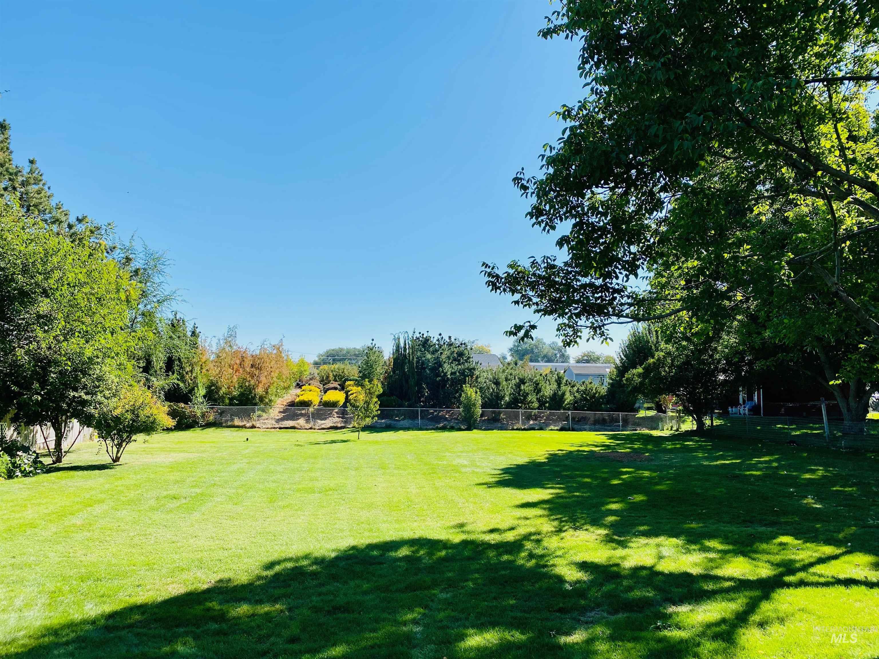 114 Meyer Ave, Nampa, Idaho 83686, 4 Bedrooms, 2 Bathrooms, Residential For Sale, Price $419,900,MLS 98980027