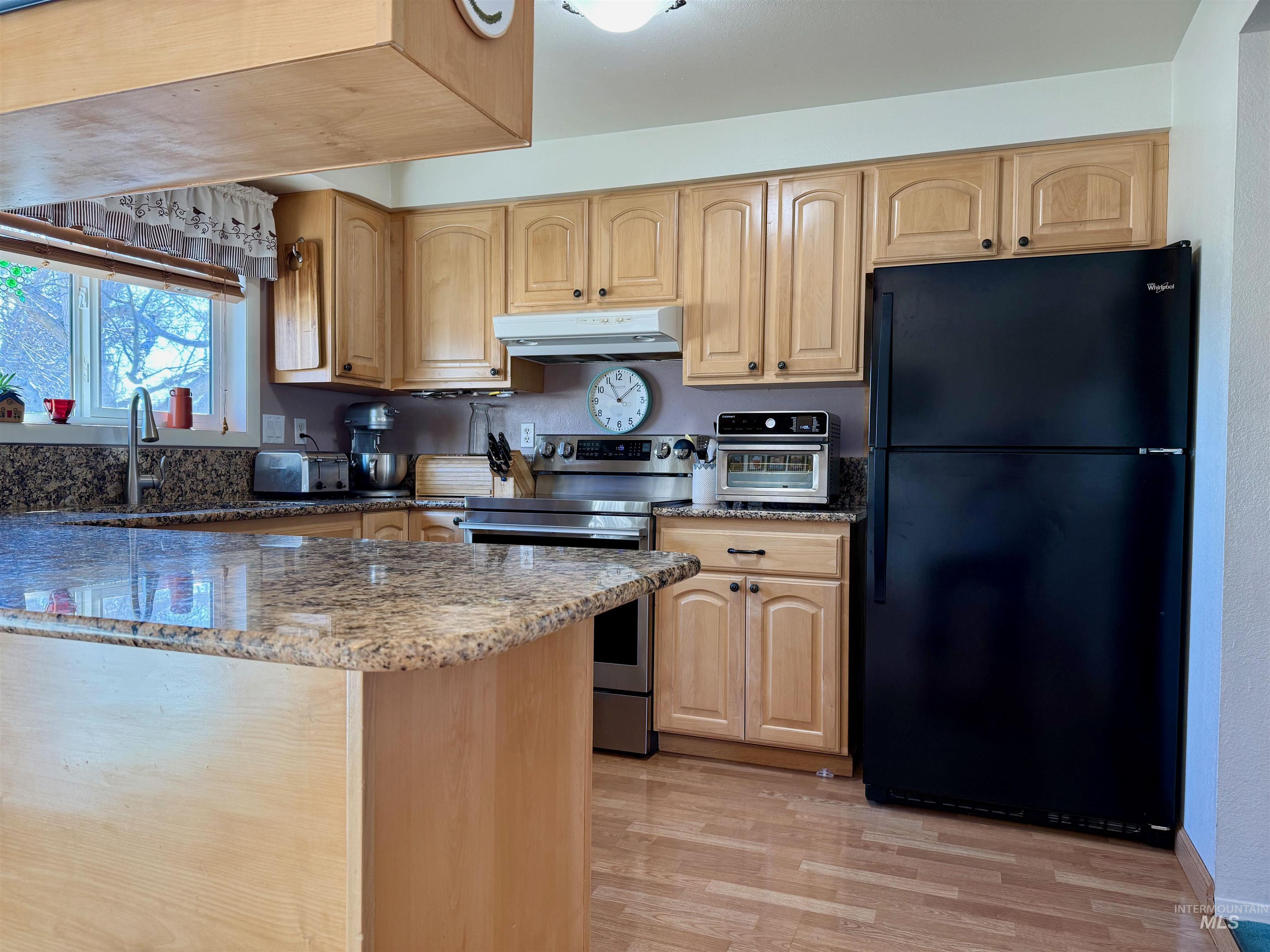 114 Meyer Ave, Nampa, Idaho 83686, 4 Bedrooms, 2 Bathrooms, Residential For Sale, Price $419,900,MLS 98980027