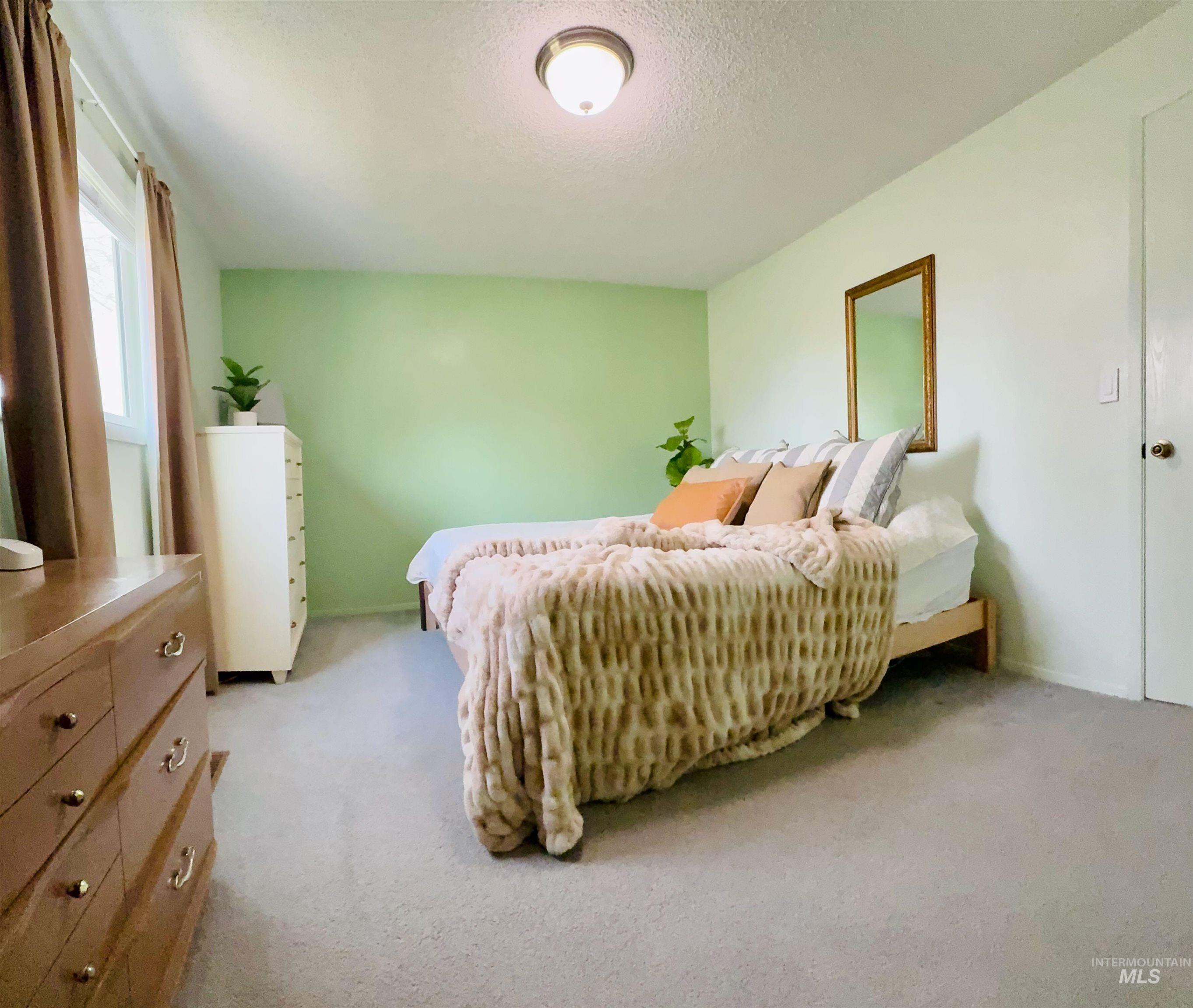 114 Meyer Ave, Nampa, Idaho 83686, 4 Bedrooms, 2 Bathrooms, Residential For Sale, Price $419,900,MLS 98980027