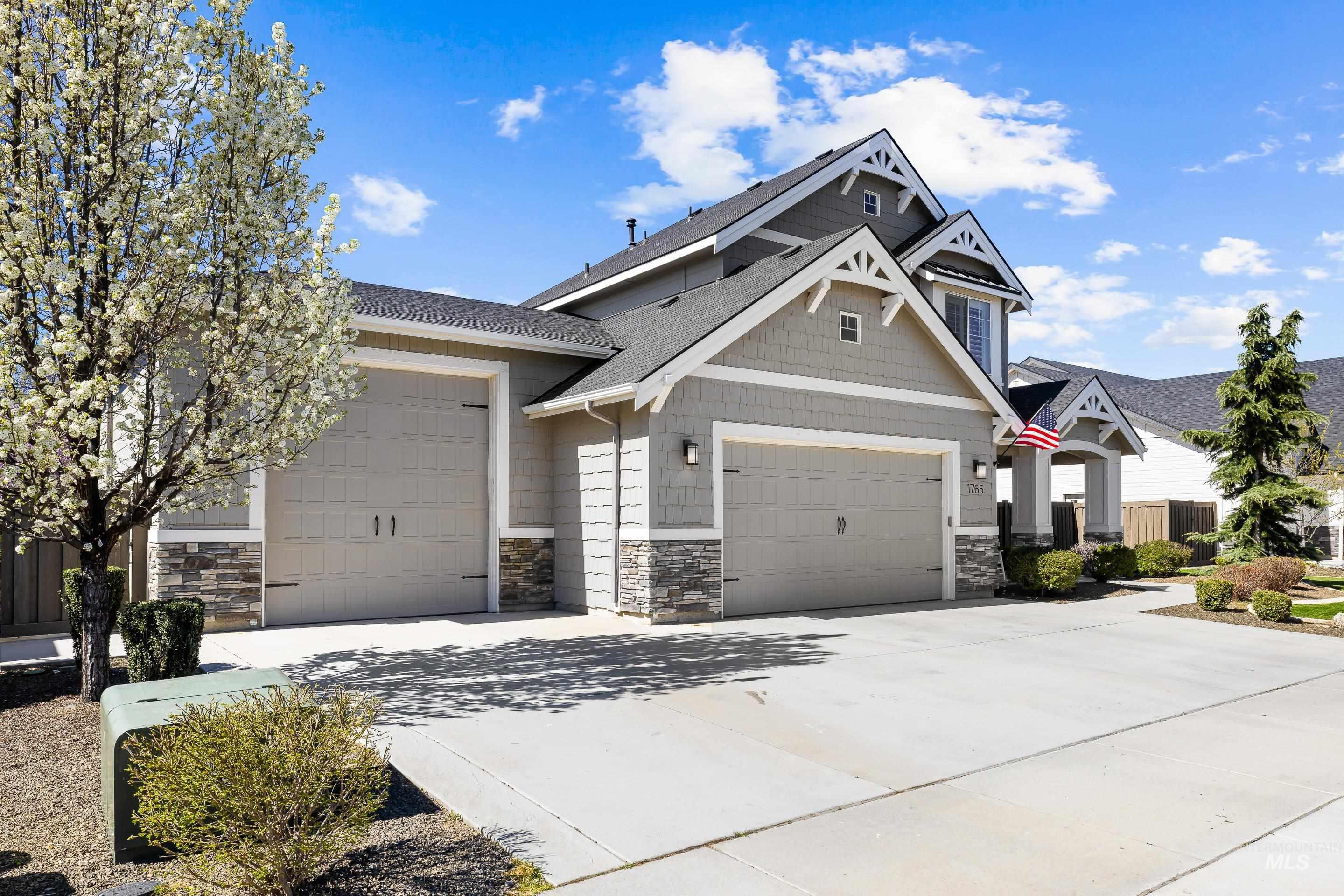 1765 N Highbury Way, Eagle, Idaho 83616, 5 Bedrooms, 2.5 Bathrooms, Residential For Sale, Price $1,100,000,MLS 98980030
