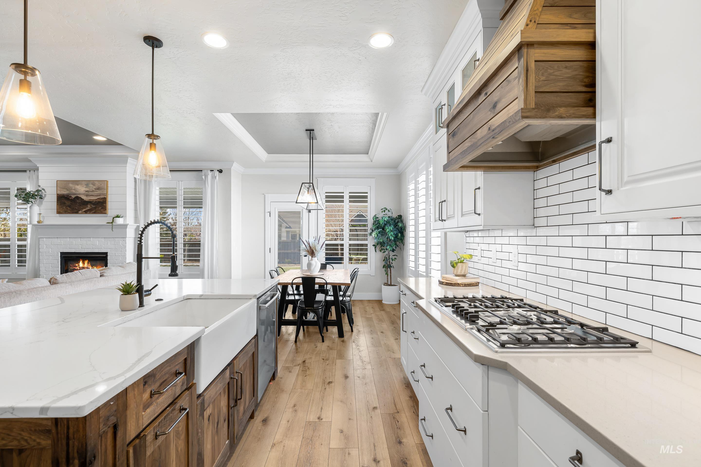 1765 N Highbury Way, Eagle, Idaho 83616, 5 Bedrooms, 2.5 Bathrooms, Residential For Sale, Price $1,100,000,MLS 98980030