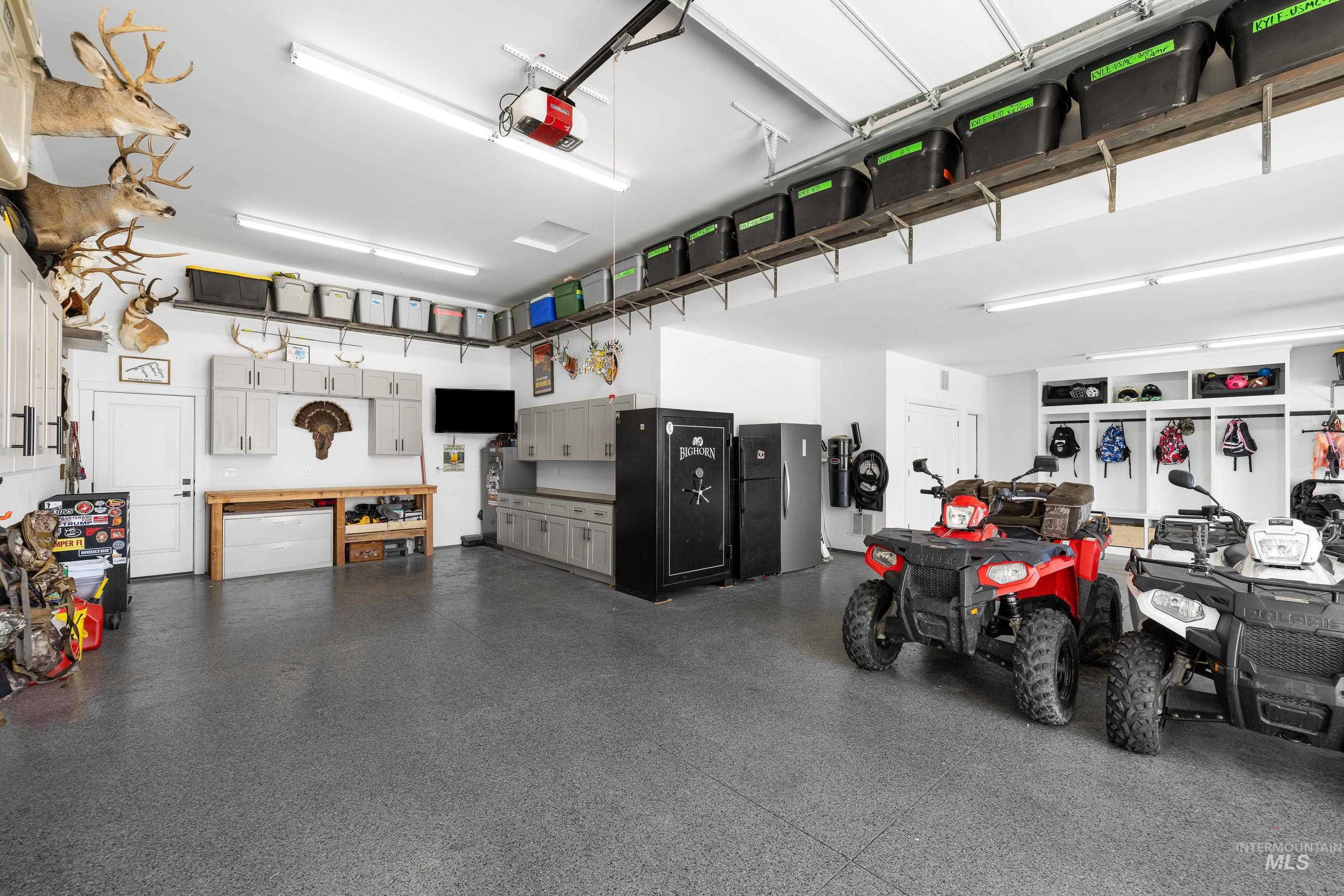 1765 N Highbury Way, Eagle, Idaho 83616, 5 Bedrooms, 2.5 Bathrooms, Residential For Sale, Price $1,100,000,MLS 98980030