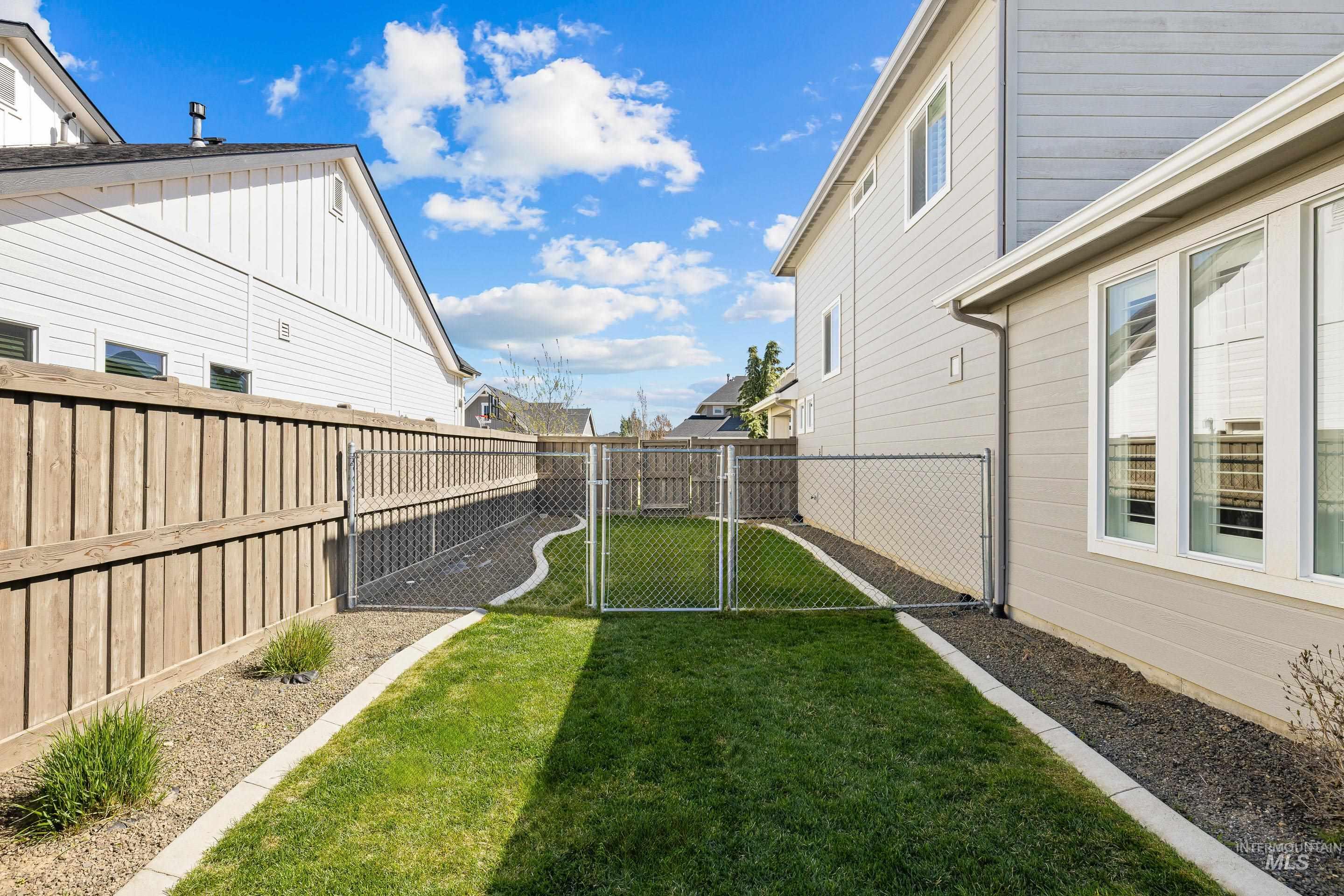 1765 N Highbury Way, Eagle, Idaho 83616, 5 Bedrooms, 2.5 Bathrooms, Residential For Sale, Price $1,100,000,MLS 98980030