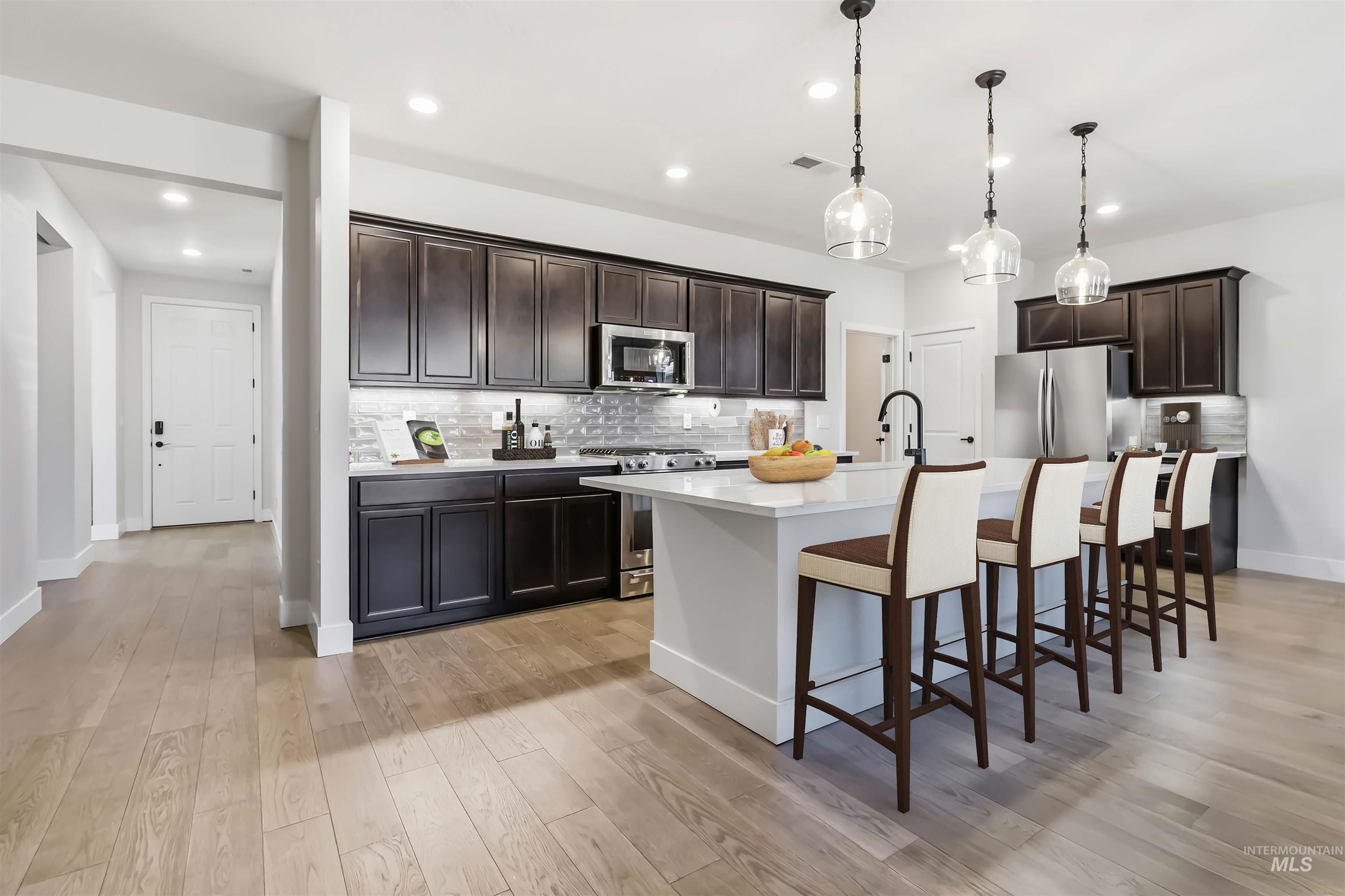 11972 W Wellness Lane, Kuna, Idaho 83634, 2 Bedrooms, 2 Bathrooms, Residential For Sale, Price $518,900,MLS 98980031