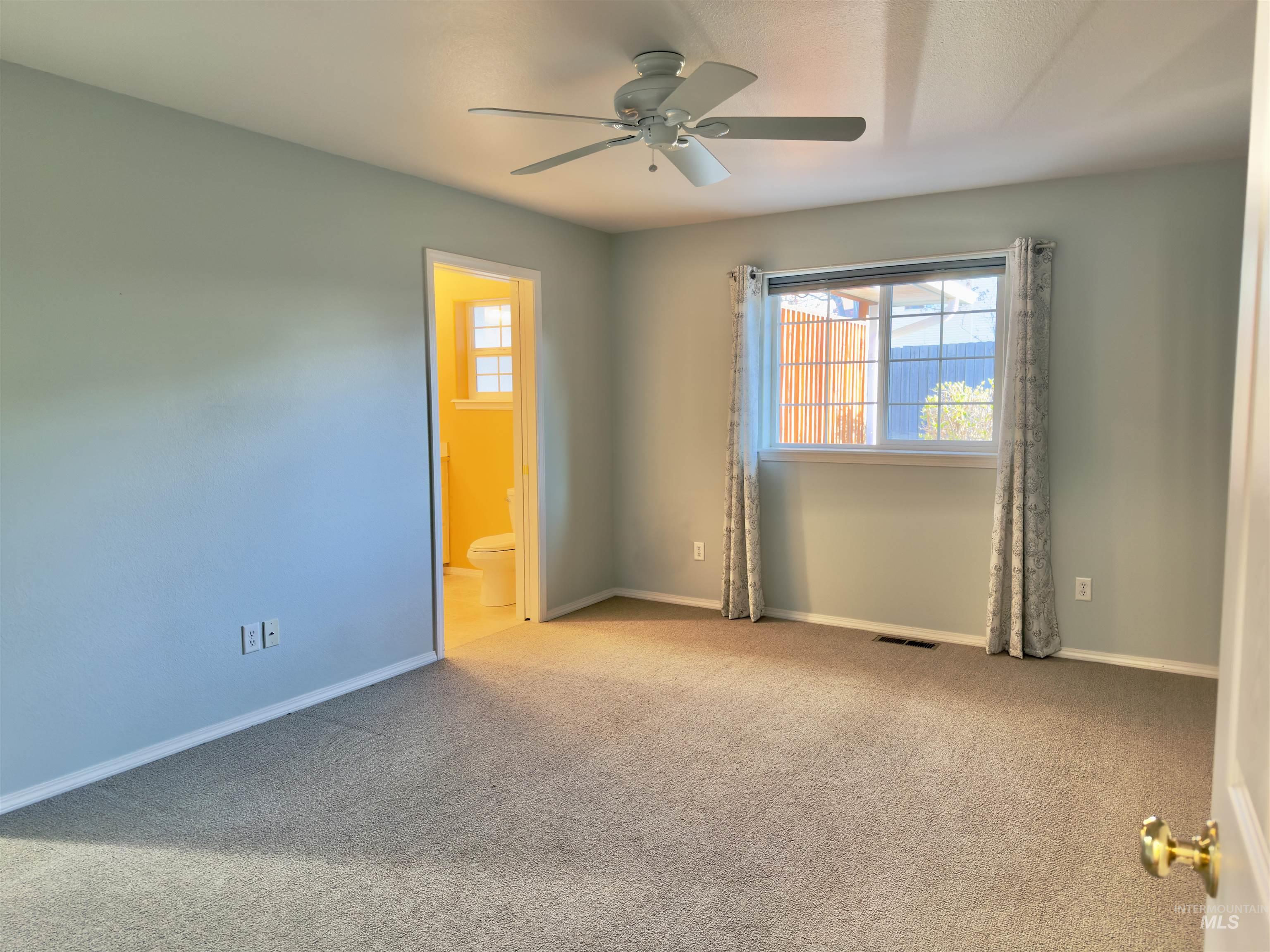 830 Cypress St, Lewiston, Idaho 83501, 2 Bedrooms, 2 Bathrooms, Residential For Sale, Price $389,000,MLS 98980032