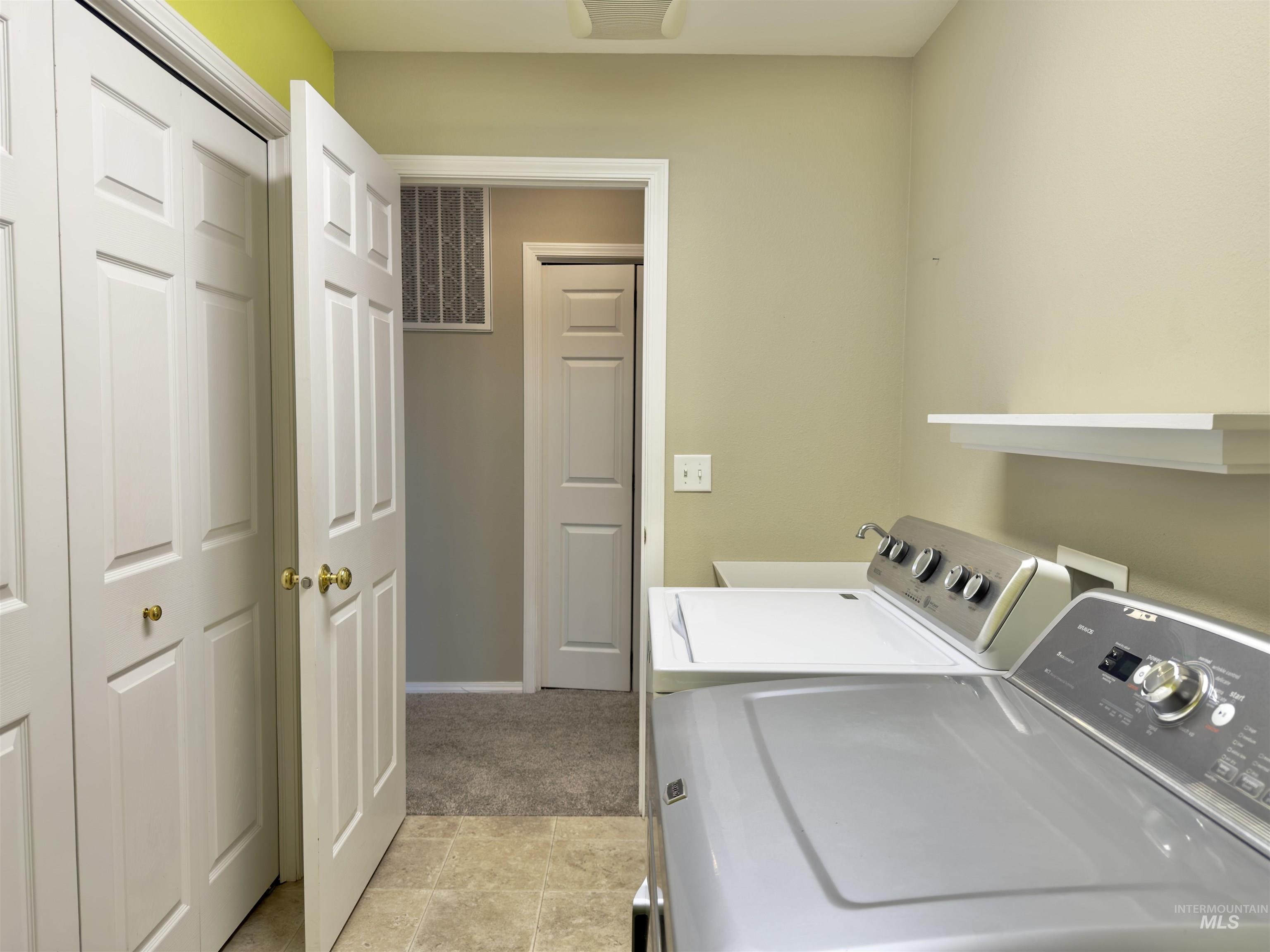 830 Cypress St, Lewiston, Idaho 83501, 2 Bedrooms, 2 Bathrooms, Residential For Sale, Price $389,000,MLS 98980032