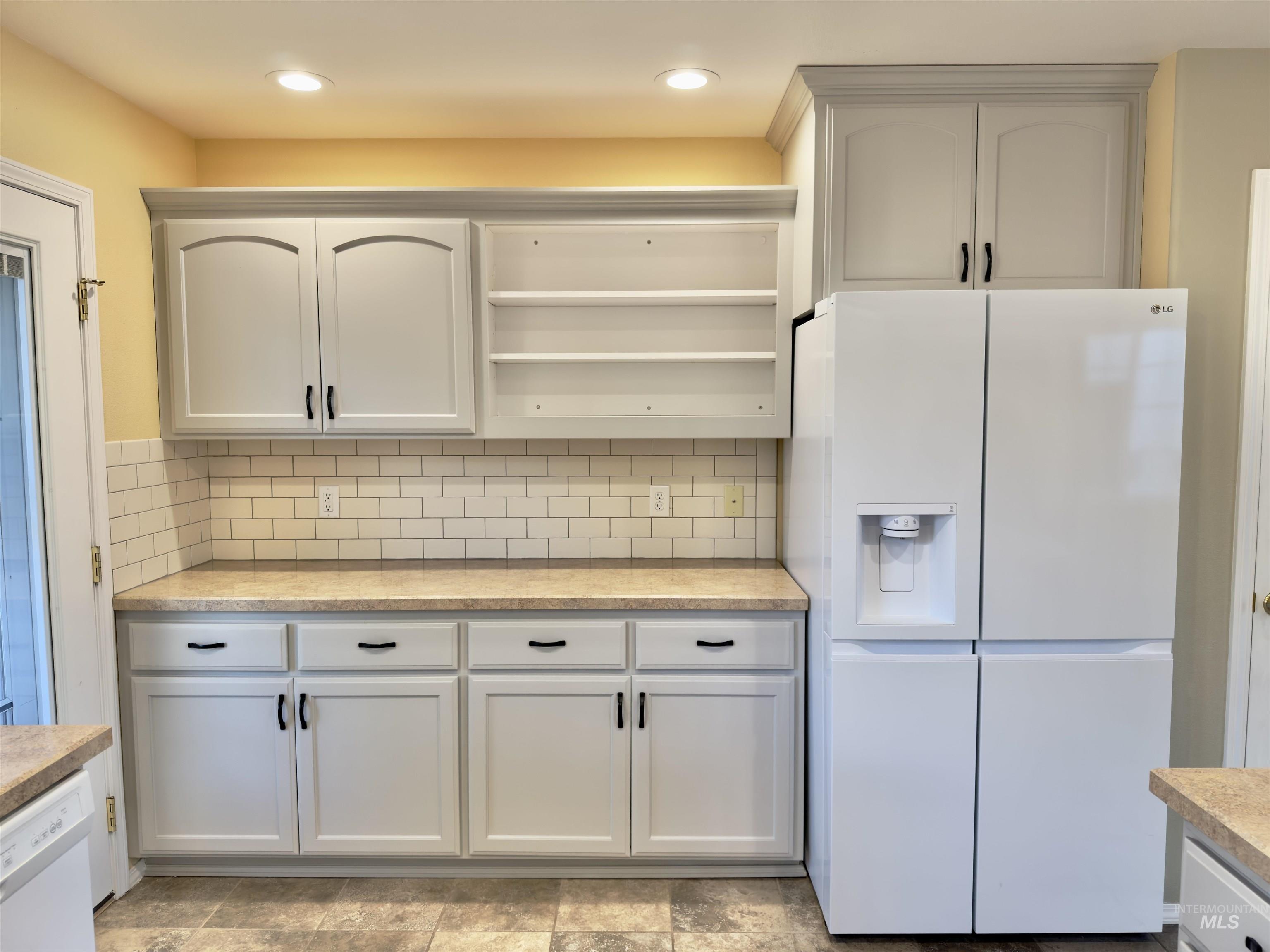 830 Cypress St, Lewiston, Idaho 83501, 2 Bedrooms, 2 Bathrooms, Residential For Sale, Price $389,000,MLS 98980032