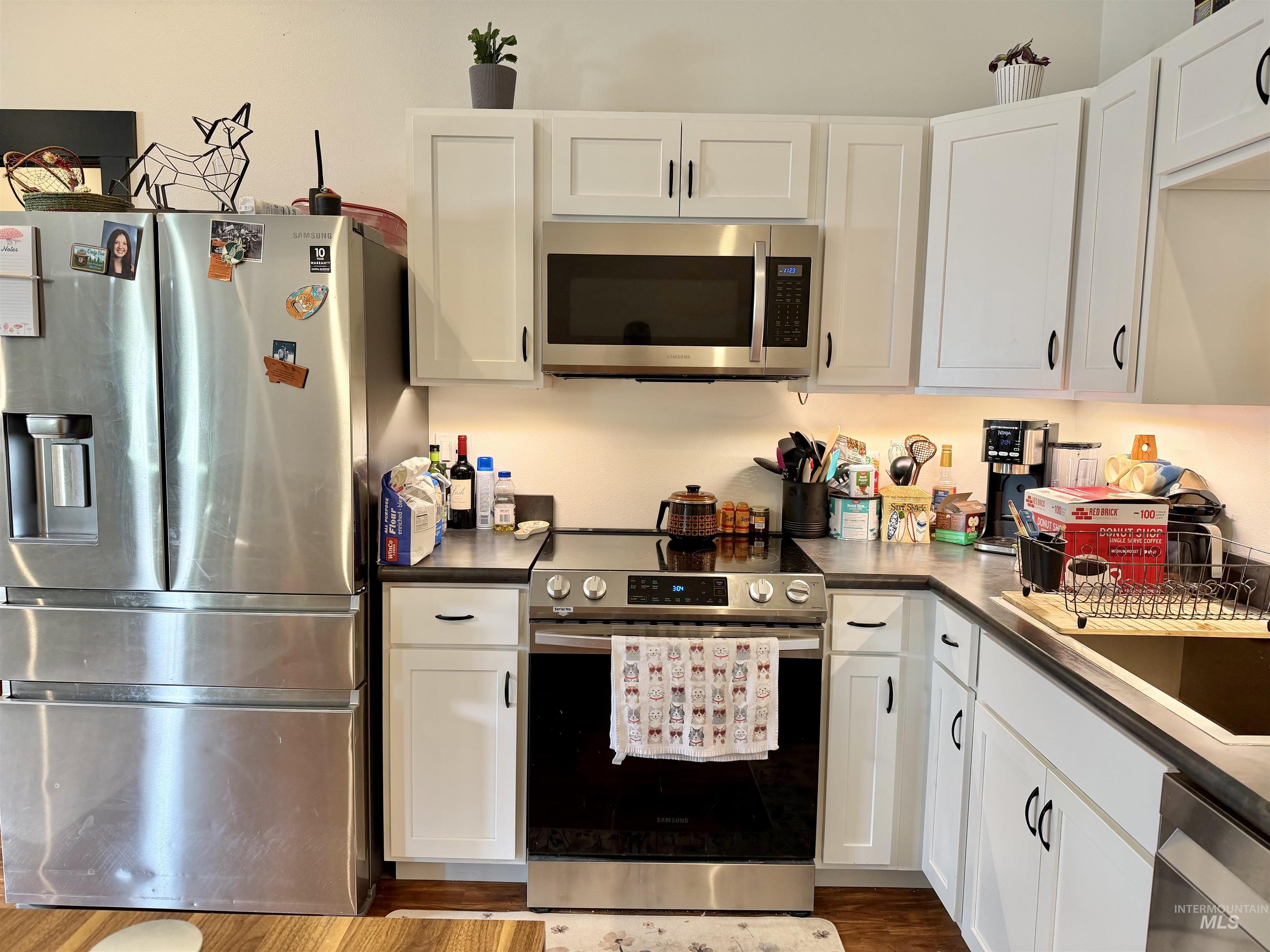 3401 14th Street, Lewiston, Idaho 83501, 3 Bedrooms, 3 Bathrooms, Residential Income For Sale, Price $599,000, 98980034