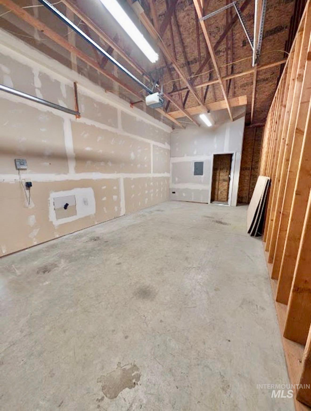 3401 14th Street, Lewiston, Idaho 83501, 3 Bedrooms, 3 Bathrooms, Residential Income For Sale, Price $599,000,MLS 98980034