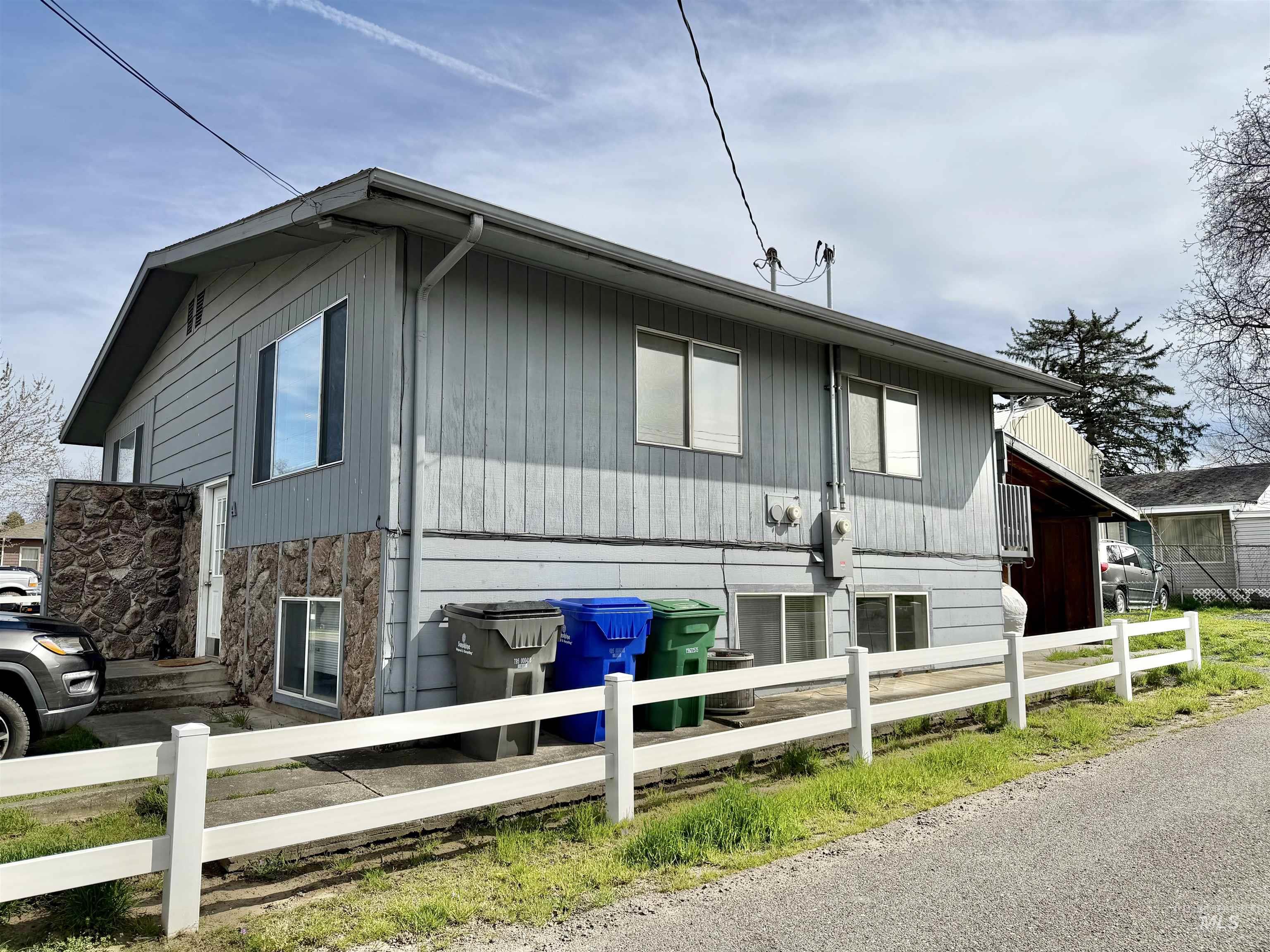 630 Preston Ave, Lewiston, Idaho 83501, 3 Bedrooms, 2 Bathrooms, Residential Income For Sale, Price $515,000, 98980036