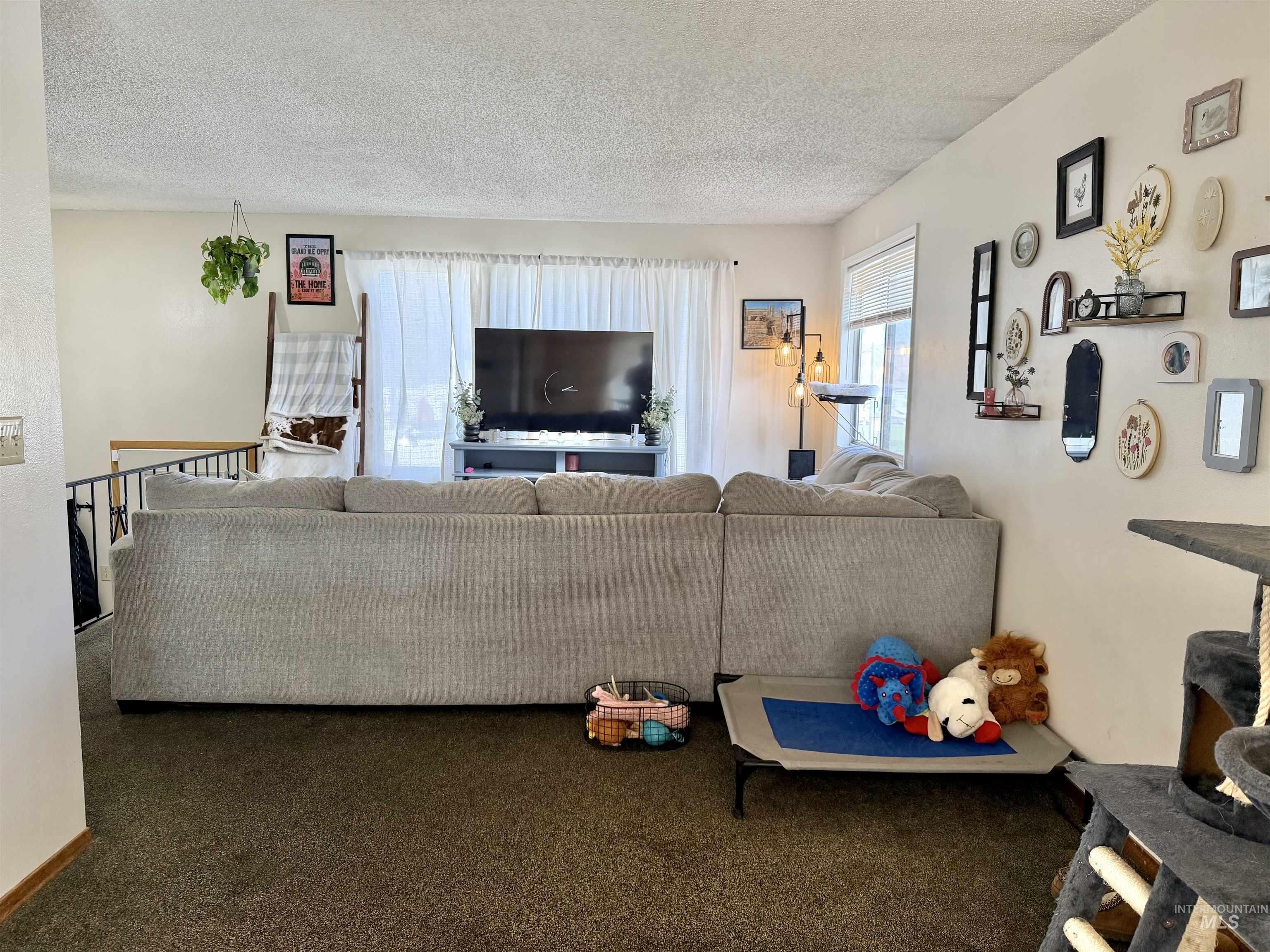 630 Preston Ave, Lewiston, Idaho 83501, 3 Bedrooms, 2 Bathrooms, Residential Income For Sale, Price $515,000, 98980036