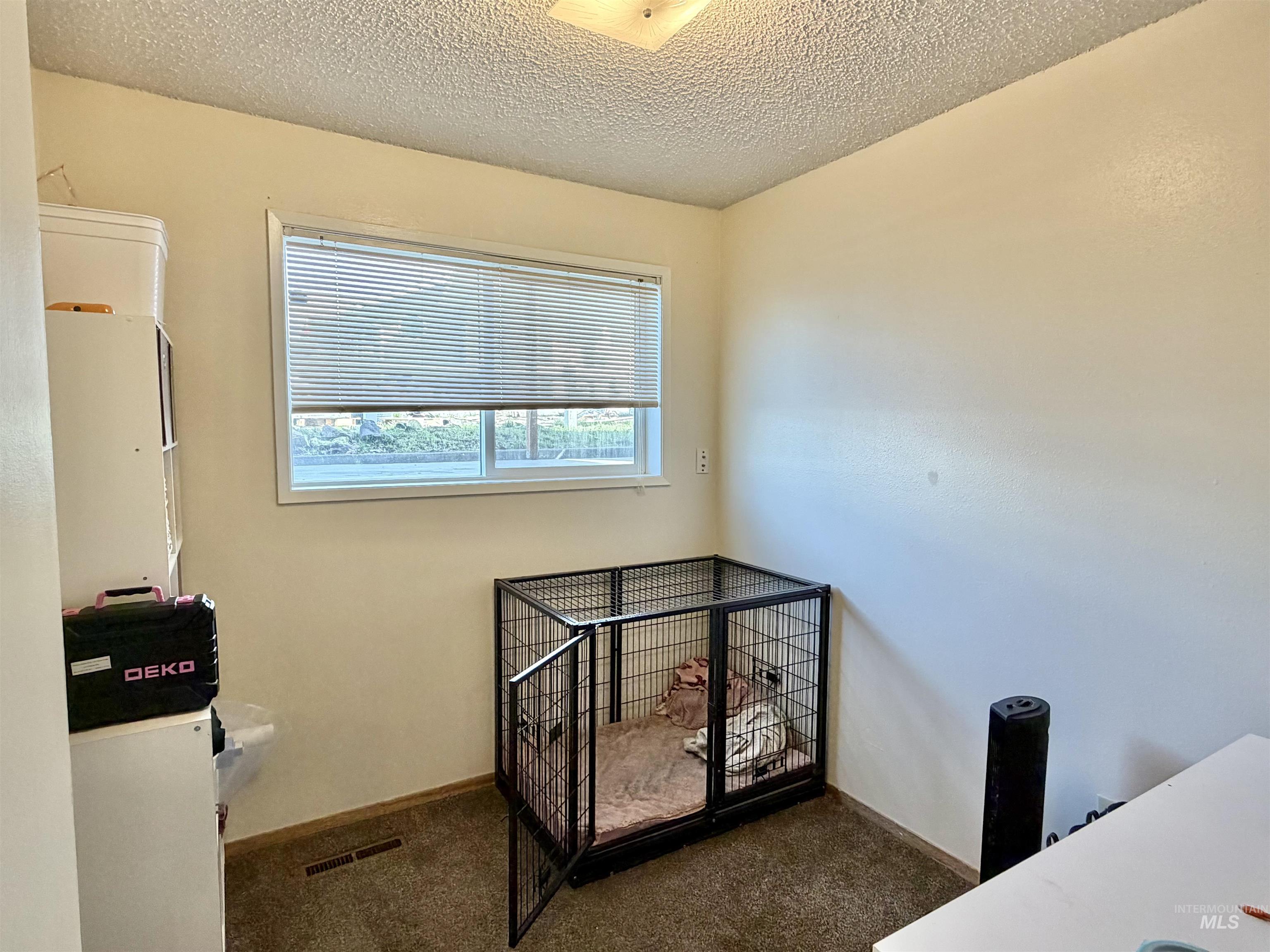 630 Preston Ave, Lewiston, Idaho 83501, 3 Bedrooms, 2 Bathrooms, Residential Income For Sale, Price $515,000, 98980036