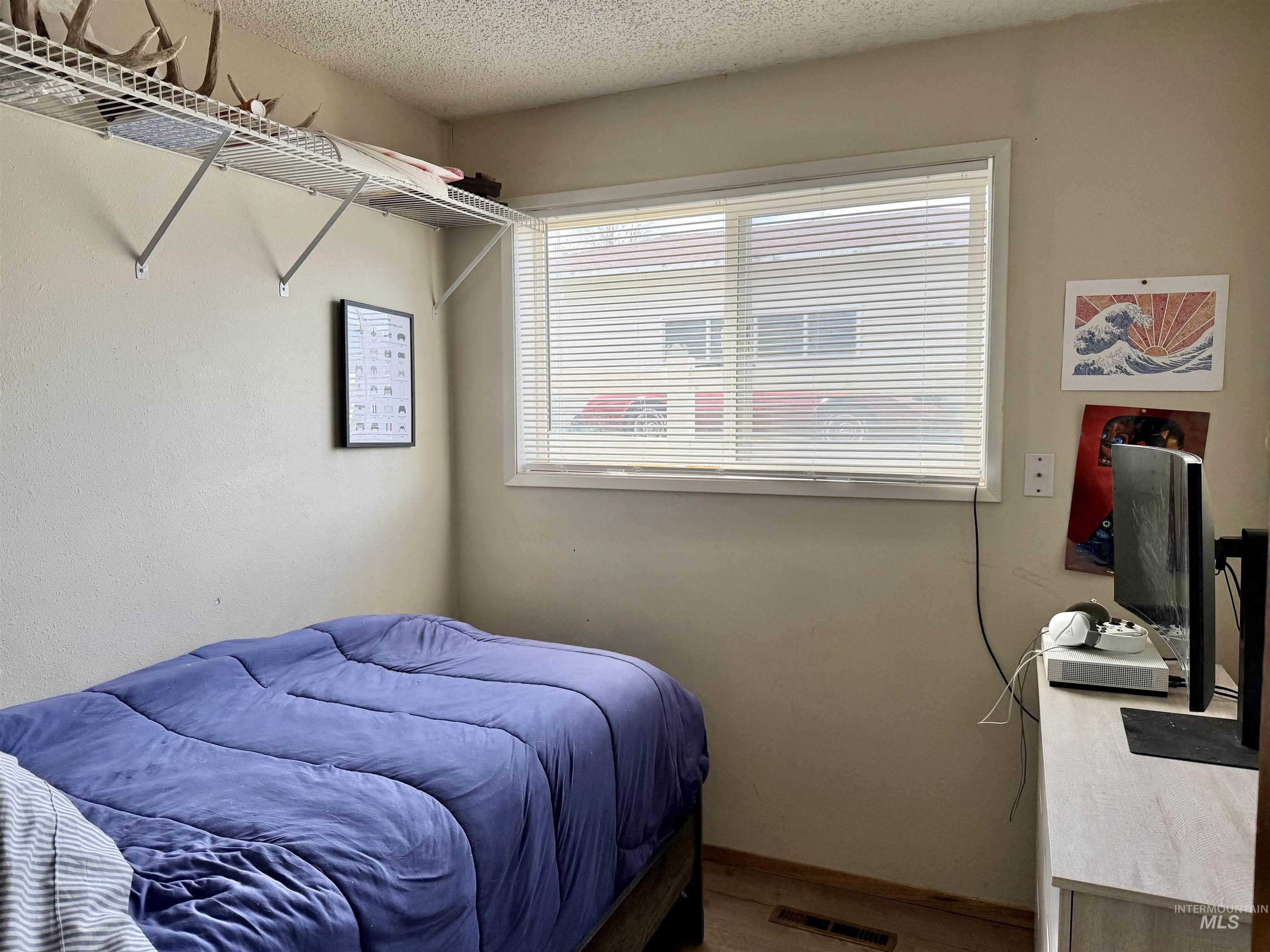 630 Preston Ave, Lewiston, Idaho 83501, 3 Bedrooms, 2 Bathrooms, Residential Income For Sale, Price $515,000, 98980036