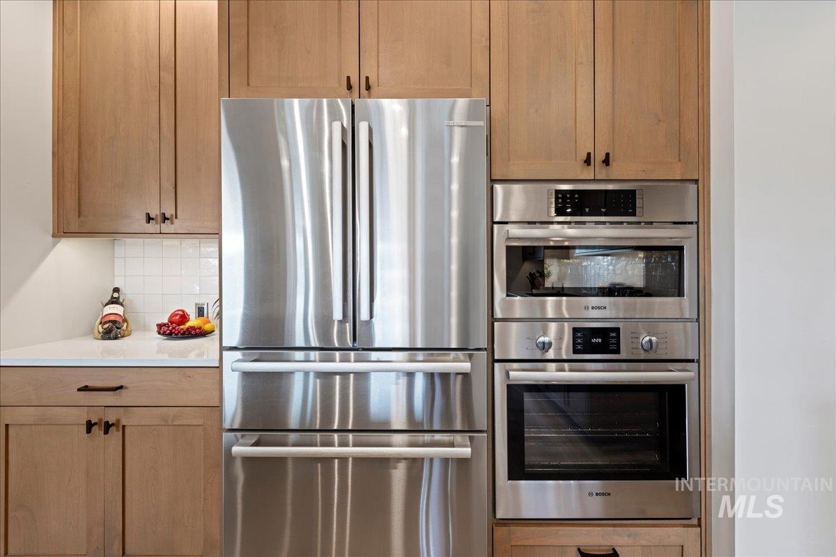 280 N Boulder Ridge Way, Eagle, Idaho 83616, 4 Bedrooms, 3 Bathrooms, Residential For Sale, Price $1,090,000, 98980037