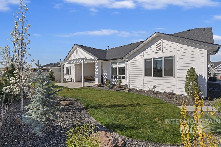 280 N Boulder Ridge Way, Eagle, Idaho 83616, 4 Bedrooms, 3 Bathrooms, Residential For Sale, Price $1,090,000, 98980037