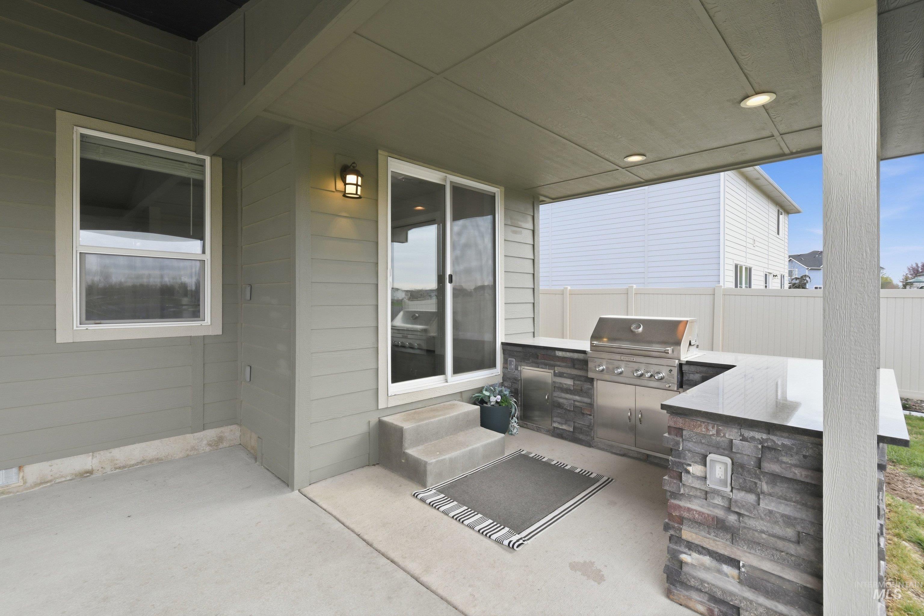 16899 N Lowerfield Loop, Nampa, Idaho 83687, 4 Bedrooms, 2.5 Bathrooms, Residential For Sale, Price $539,900, 98980040