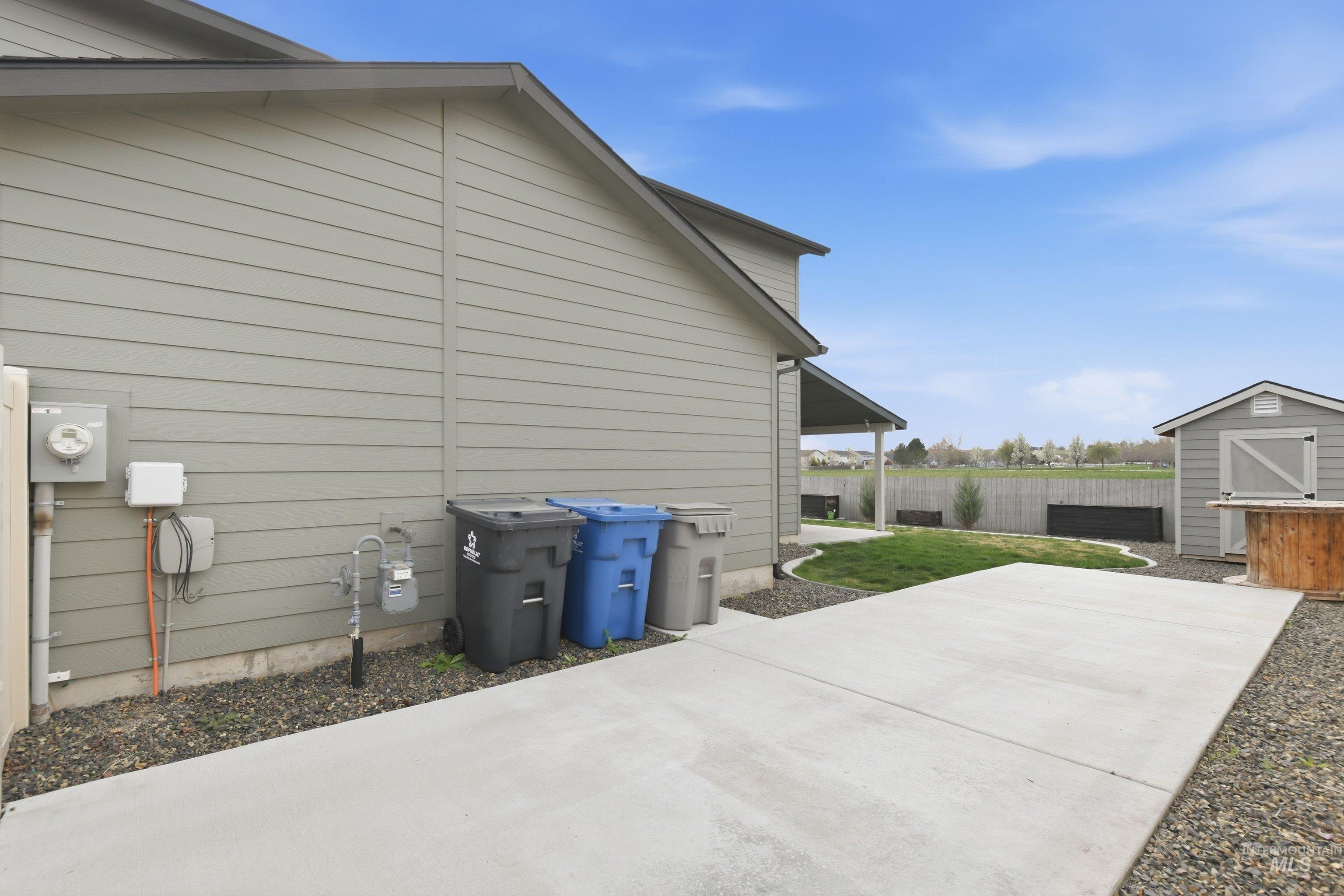 16899 N Lowerfield Loop, Nampa, Idaho 83687, 4 Bedrooms, 2.5 Bathrooms, Residential For Sale, Price $539,900, 98980040