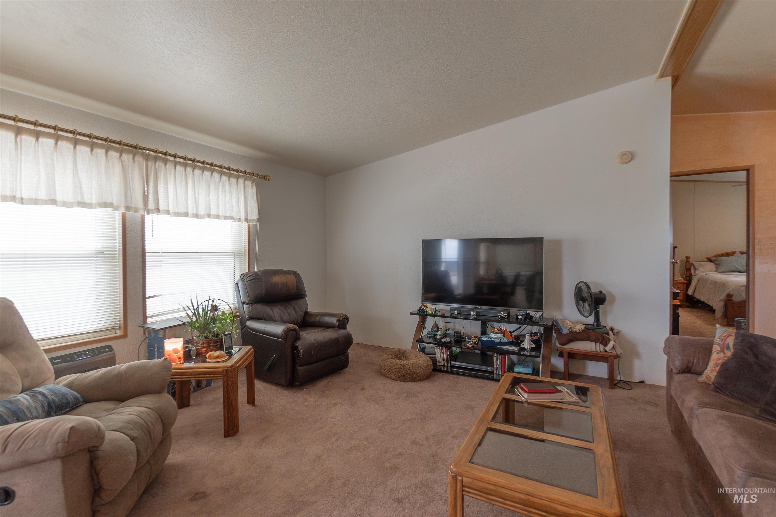 10384 China Ditch Rd, Melba, Idaho 83641, 2 Bedrooms, 2 Bathrooms, Residential For Sale, Price $360,000, 98980041