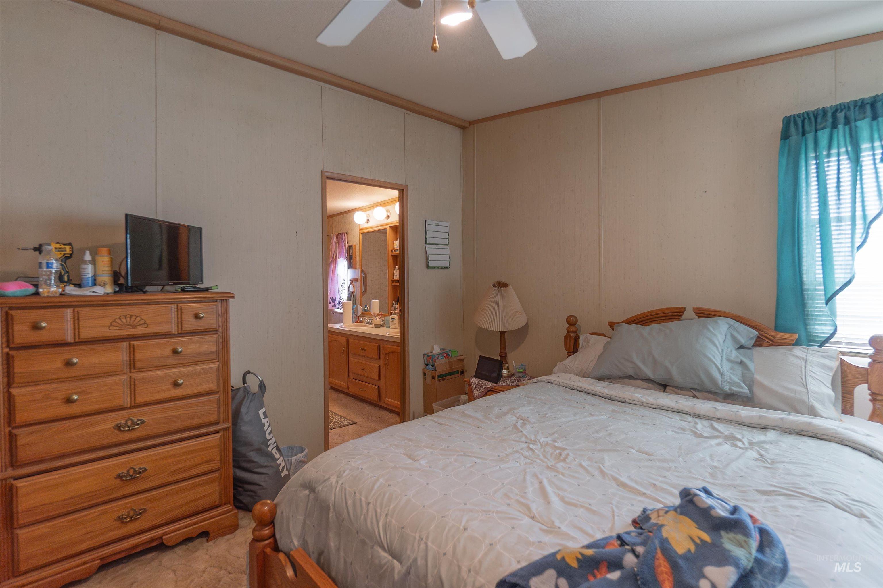 10384 China Ditch Rd, Melba, Idaho 83641, 2 Bedrooms, 2 Bathrooms, Residential For Sale, Price $360,000, 98980041