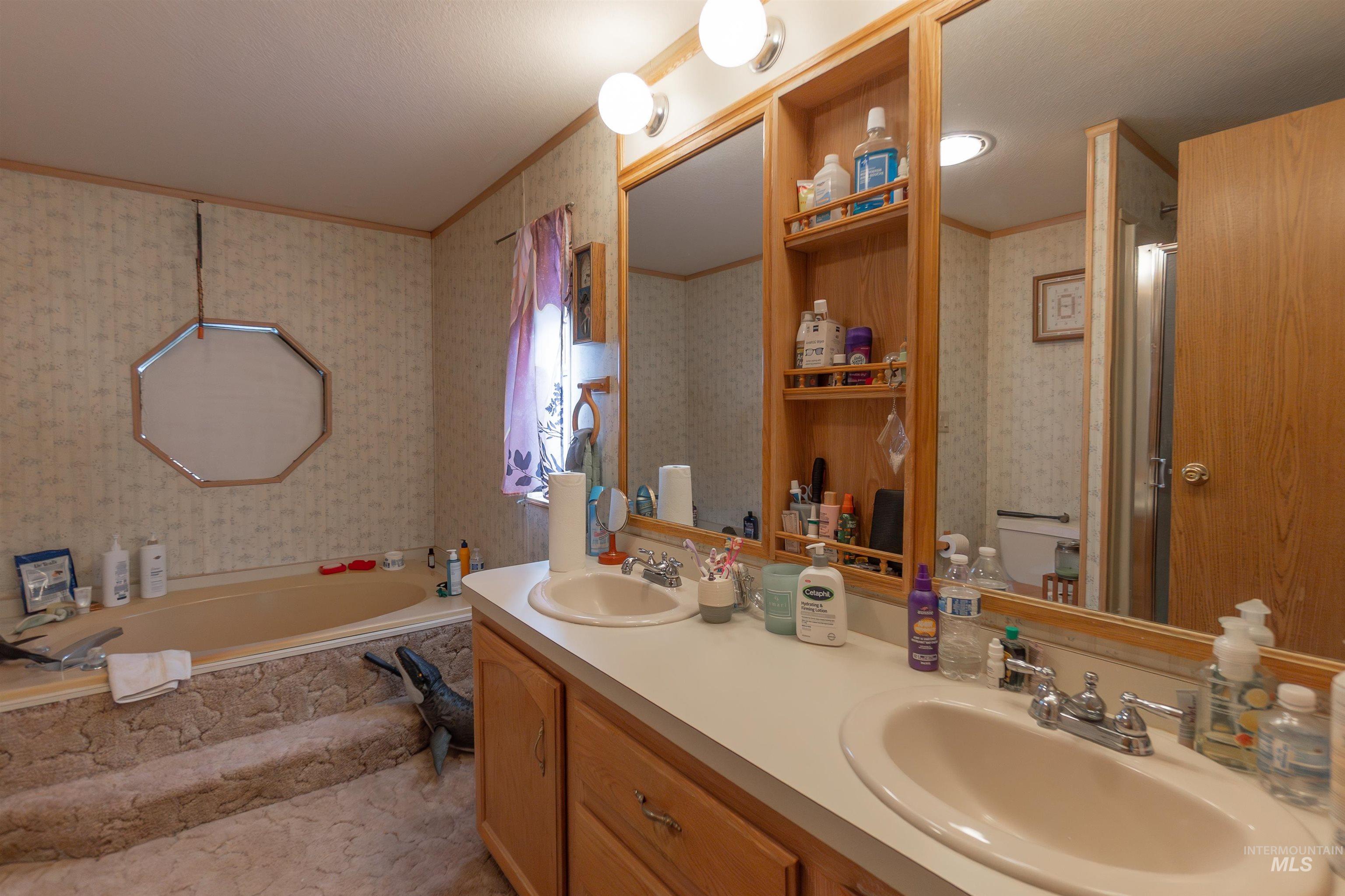 10384 China Ditch Rd, Melba, Idaho 83641, 2 Bedrooms, 2 Bathrooms, Residential For Sale, Price $360,000, 98980041