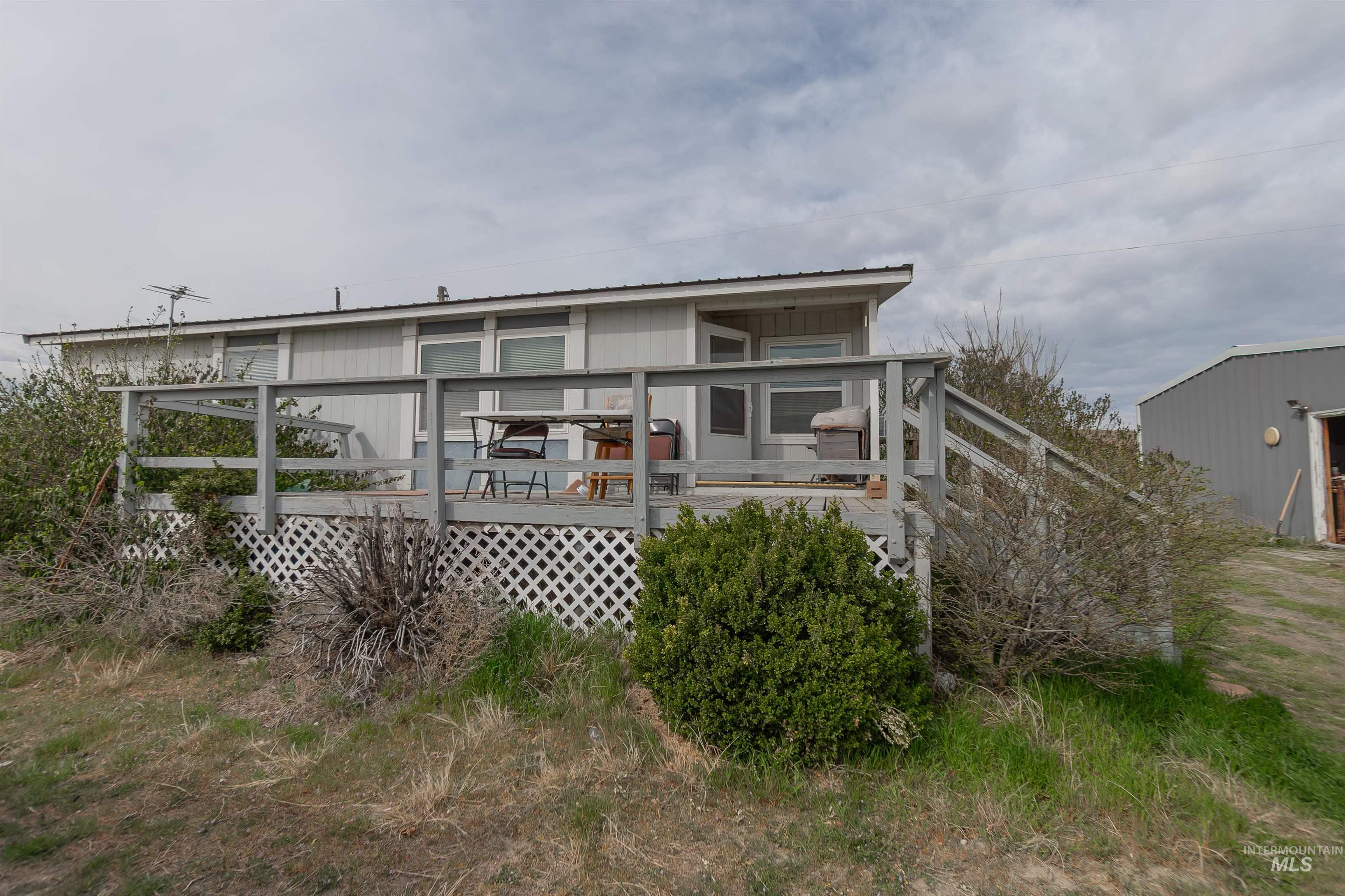 10384 China Ditch Rd, Melba, Idaho 83641, 2 Bedrooms, 2 Bathrooms, Residential For Sale, Price $360,000, 98980041