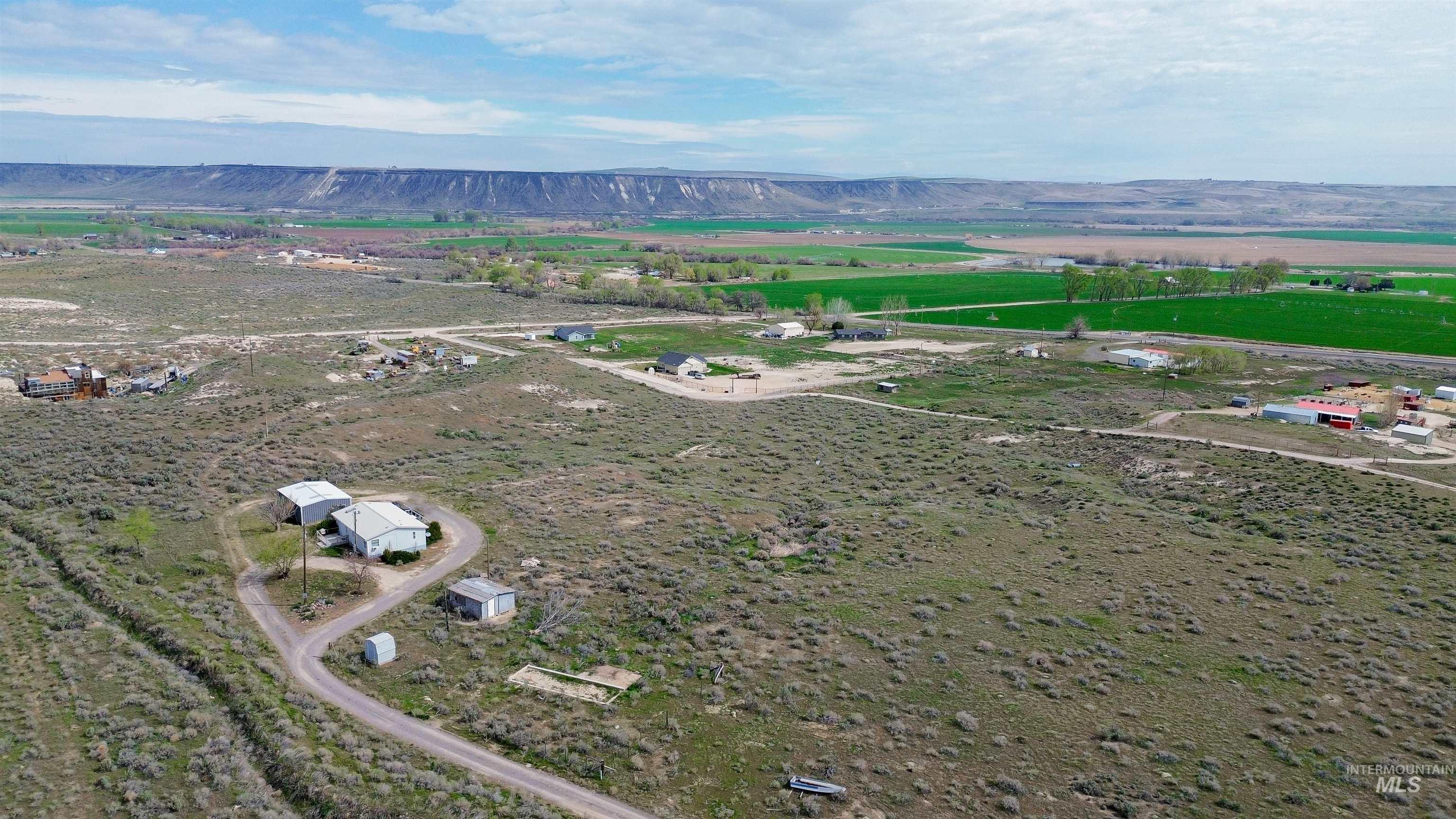 10384 China Ditch Rd, Melba, Idaho 83641, 2 Bedrooms, 2 Bathrooms, Residential For Sale, Price $360,000, 98980041