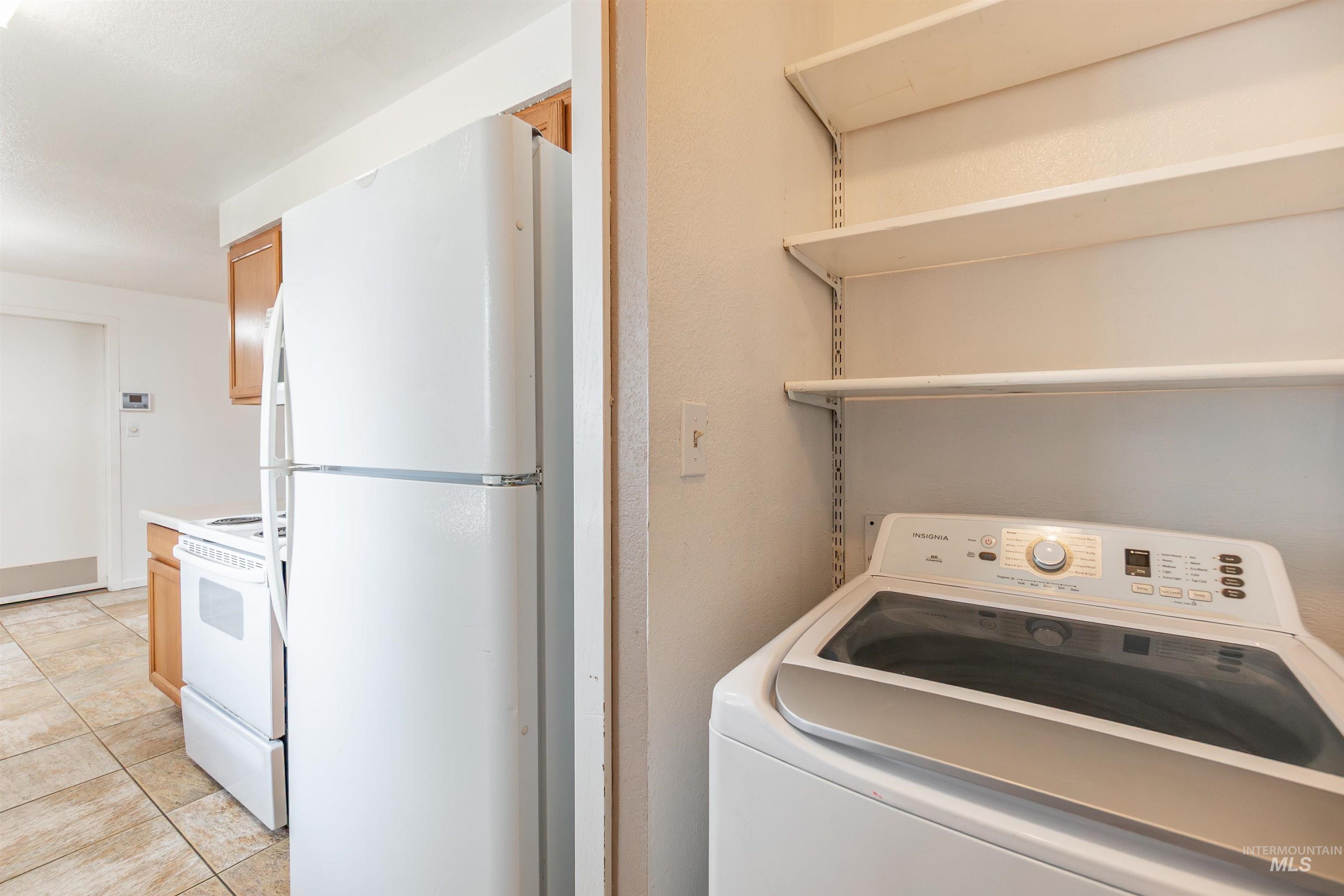 7159 W Bluebird Dr, Boise, Idaho 83703, 2 Bedrooms, 1 Bathroom, Residential For Sale, Price $360,000, 98980042